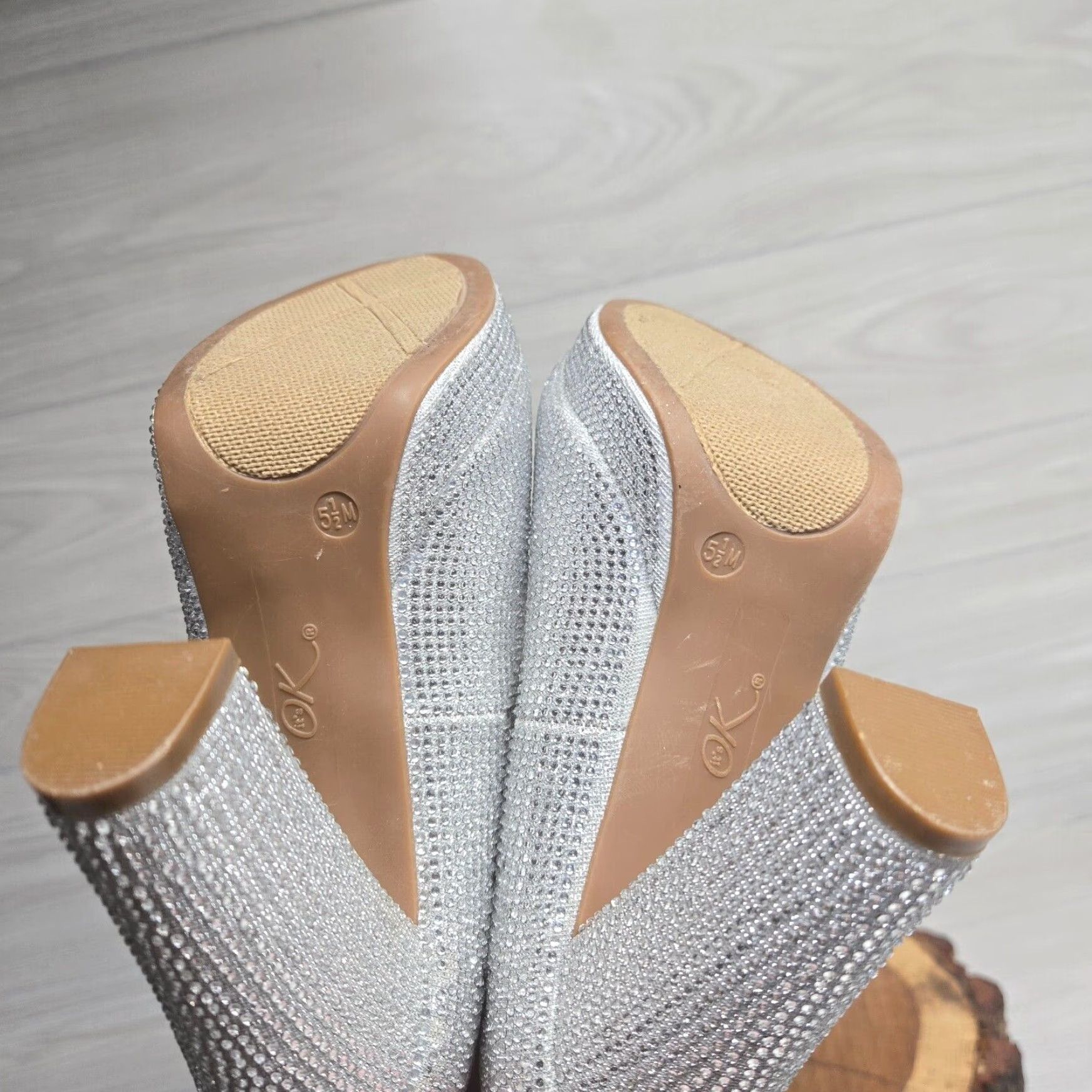 Vintage VINTAGE Speed Limit 98 Silver Rhinestone Heel Adult Women's Size 5.5 Size US 6 / IT 36 - 6 Thumbnail