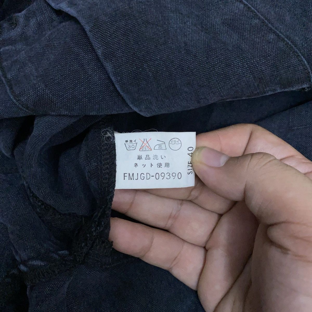 Le Grande Bleu (L.G.B.) MICHEL KLEIN ASYMMETRICAL CHINESE BUTTON LINEN JACKET BLACK Size M / US 6-8 / IT 42-44 - 10 Thumbnail