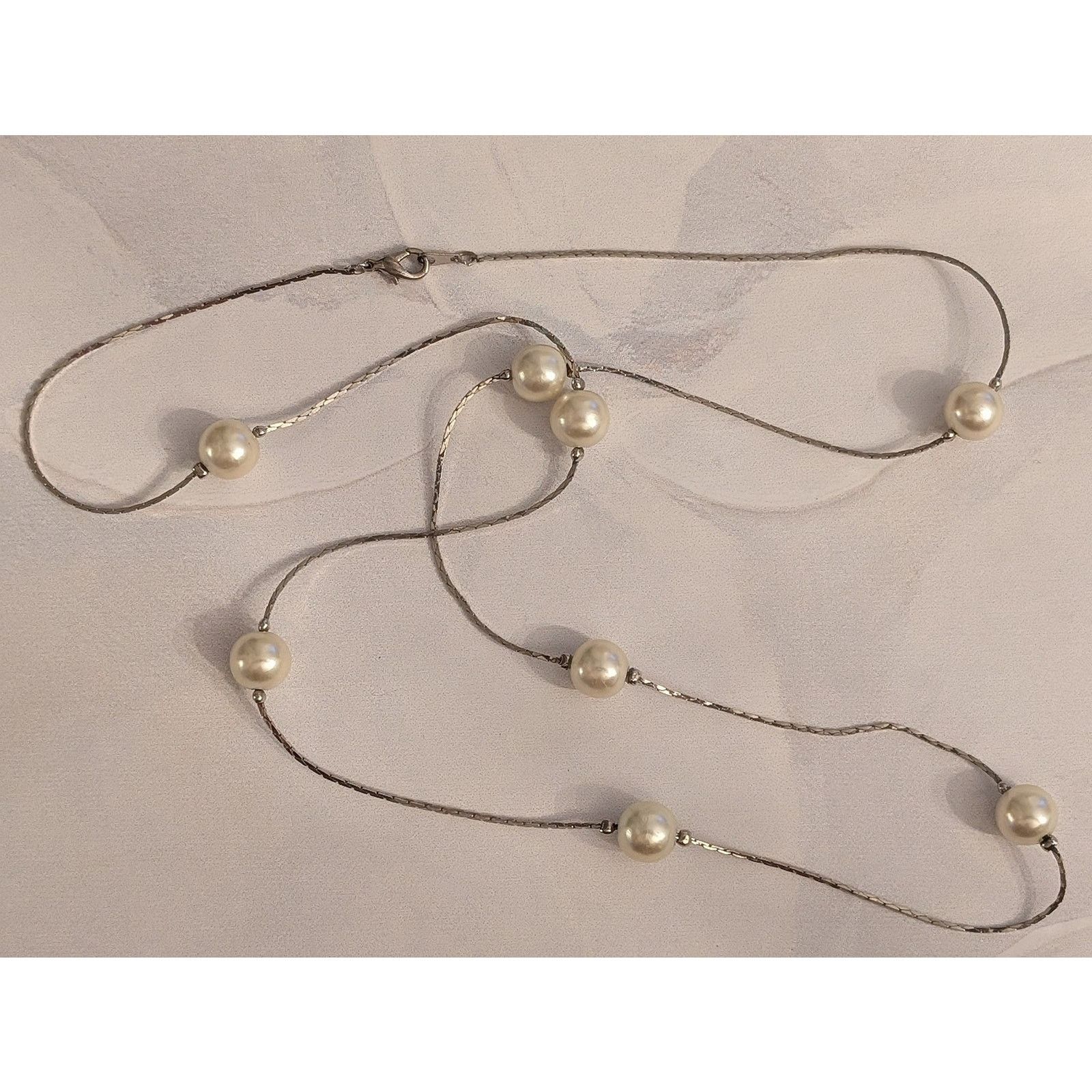 Vintage VTG 1980s Silver-Tone 30" Faux Pearl Station Chain Necklace Size ONE SIZE - 4 Thumbnail