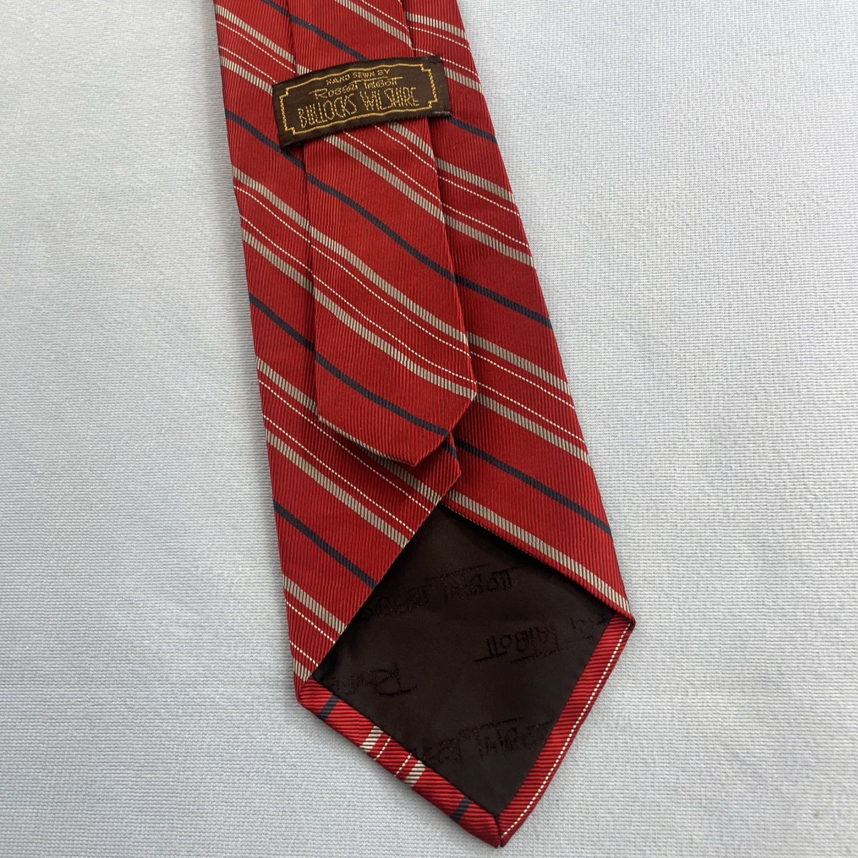 Robert Talbott VINTAGE Robert Talbott Bulluck's Wilshire Silk Repp Tie Red Striped Gray Blue 3.2x56 Neckwear/Necktie Mens Silk Tie Size ONE SIZE - 6 Thumbnail