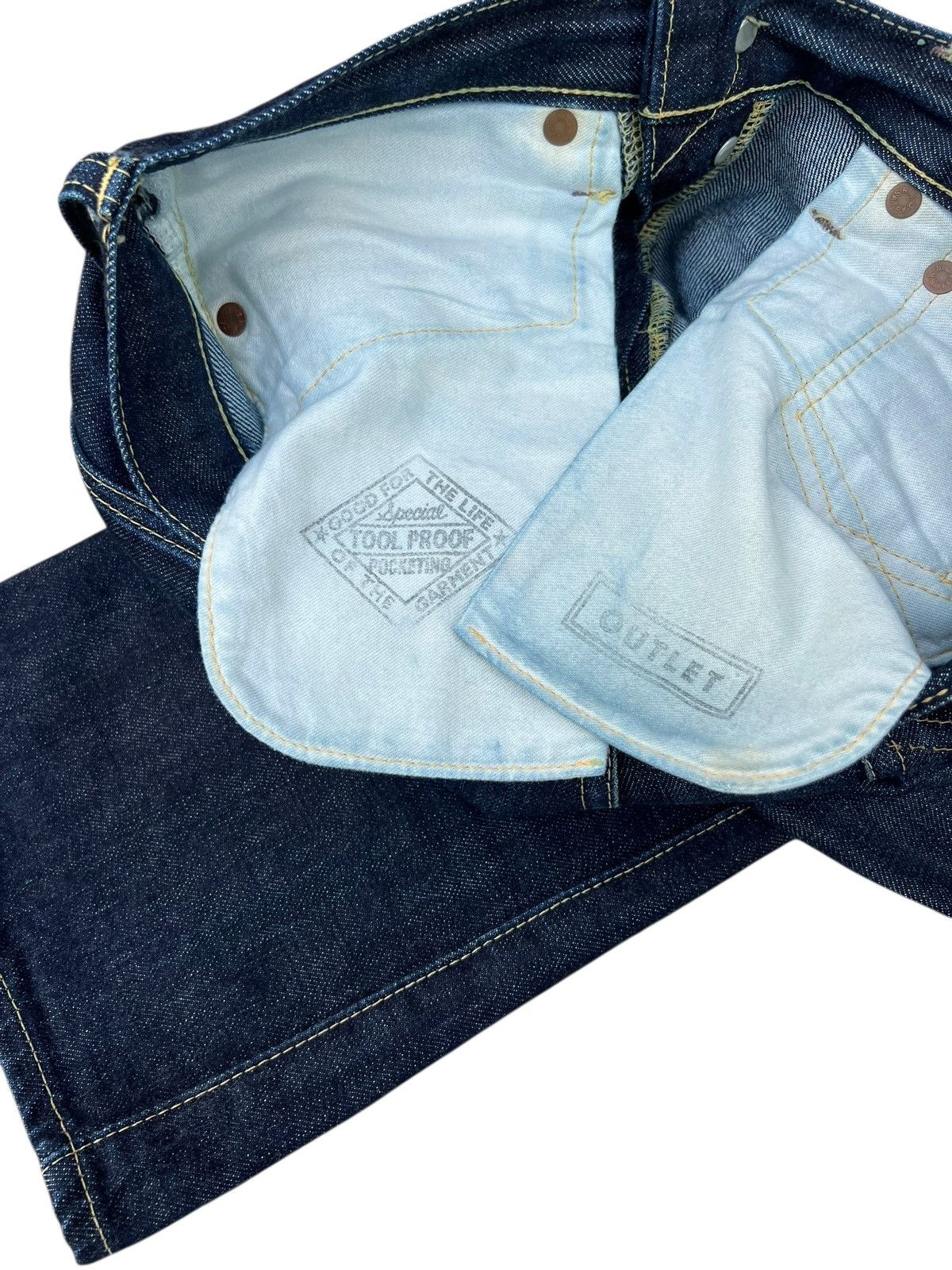 The Real McCoy's Vintage The Real McCoy Fade Blue Denim Selvedge Jeans Size US 30 / EU 46 - 23 Thumbnail