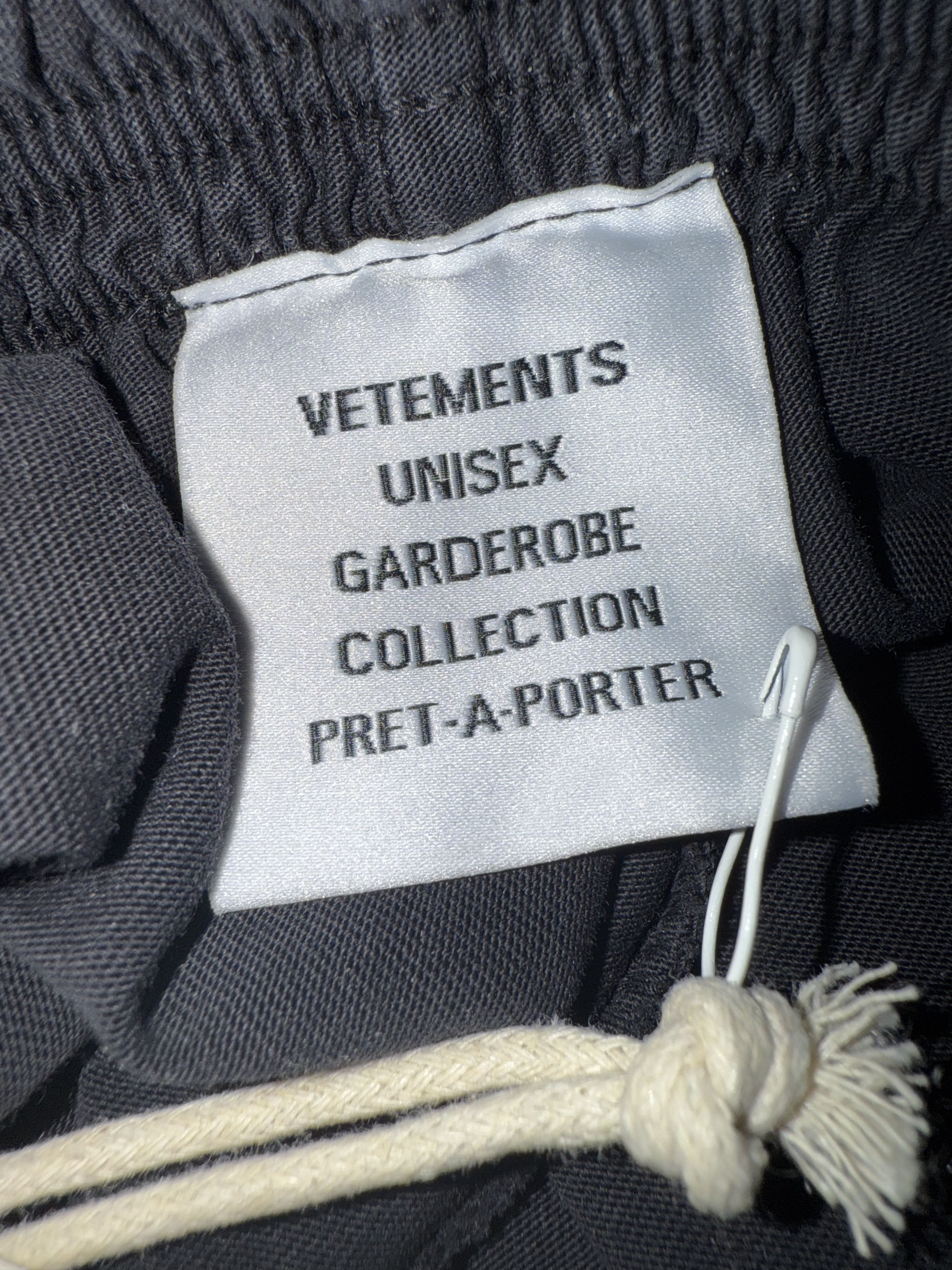 Vetements Vestments Men’s Baggy Pants In Black Délavé Size US 30 / EU 46 - 8 Thumbnail