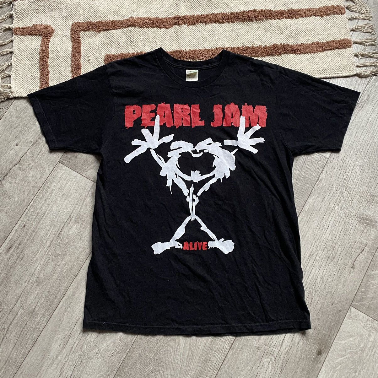 Band Tees DEADSTOCK PEARL JAM ALIVE TOUR T SHIRT Size US L / EU 52-54 / 3 - 1 Thumbnail