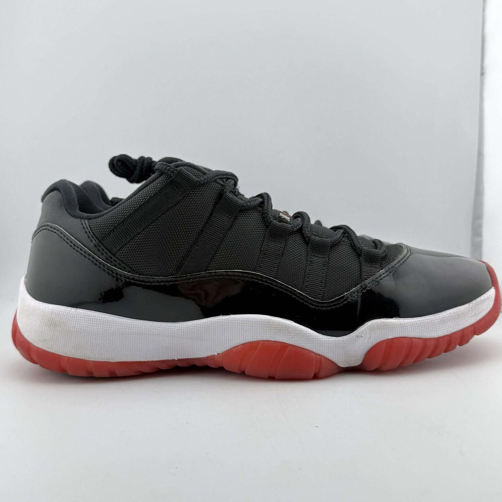 Nike Air Jordan 11 Retro Low Black/Varsity Red-White Size US 11 / EU 44 - 4 Thumbnail