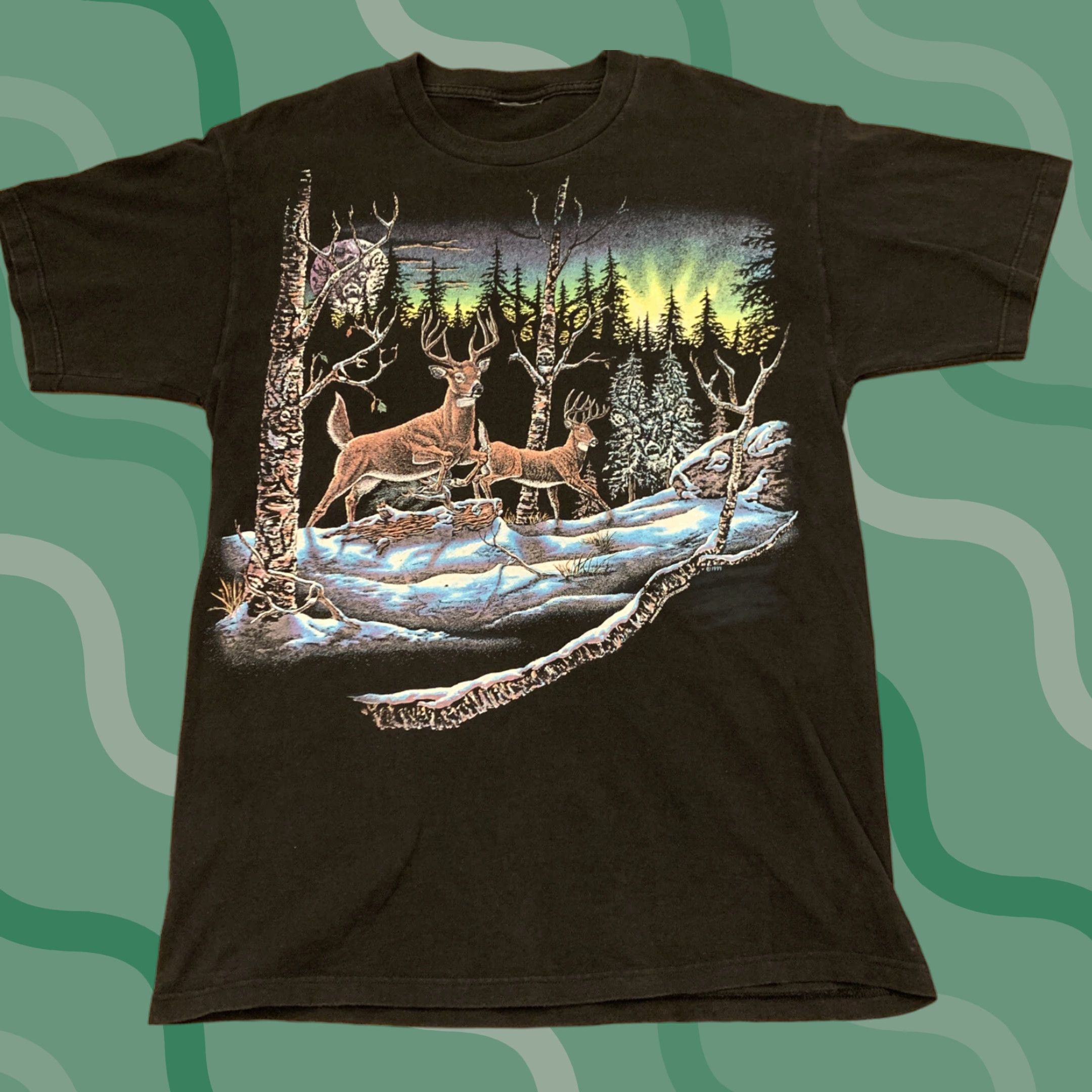 Vintage VINTAGE Stand Out Designs Graphic Tee 1990s Adult Large White White Tail Deer Mens Size US L / EU 52-54 / 3 - 1 Thumbnail