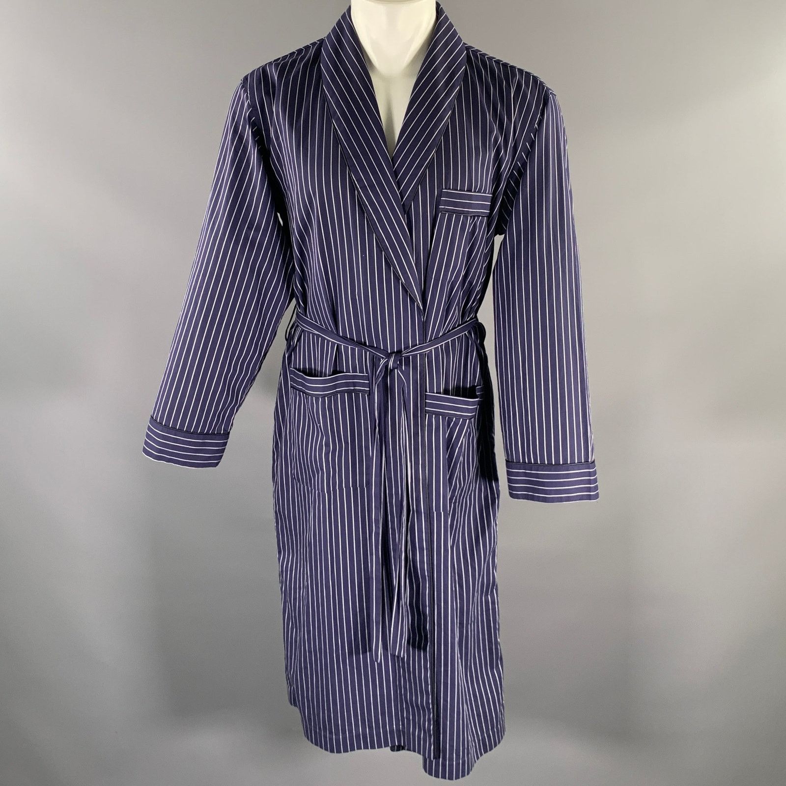 Ermenegildo Zegna ERMENEGILDO ZEGNA S Navy White Pinstripe Cotton Belted Robe Size US S / EU 44-46 / 1 - 1 Thumbnail