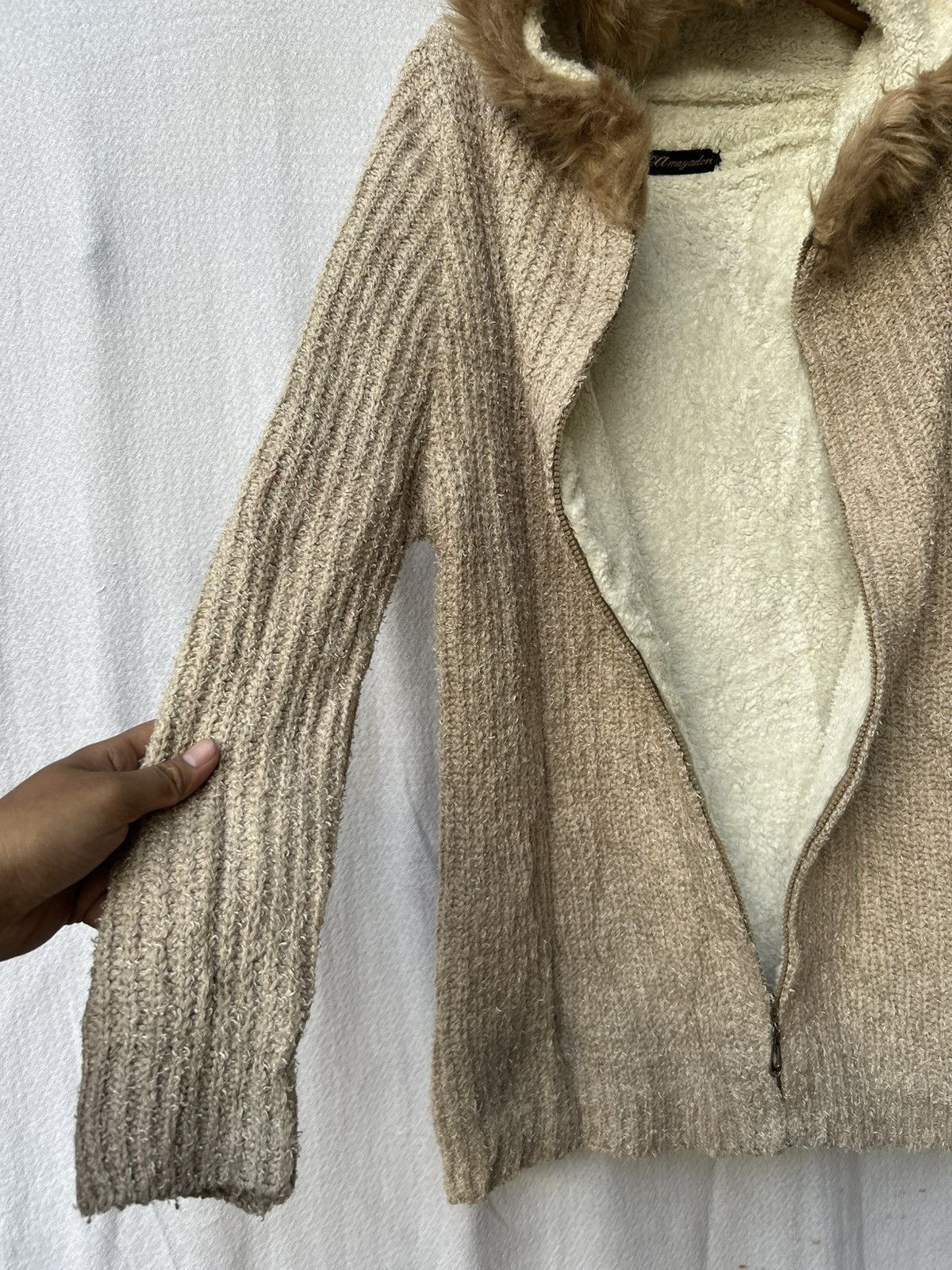 Japanese Brand × Vintage Amayadori Fur Hoodie Zipper Knit Styled Size US L / EU 52-54 / 3 - 6 Thumbnail