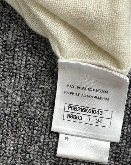 Chanel Chanel/Off-White Pearl Button Lapel Knit Short Sleeve K12 Size XXS / US 00 / IT 34 - 7 Thumbnail