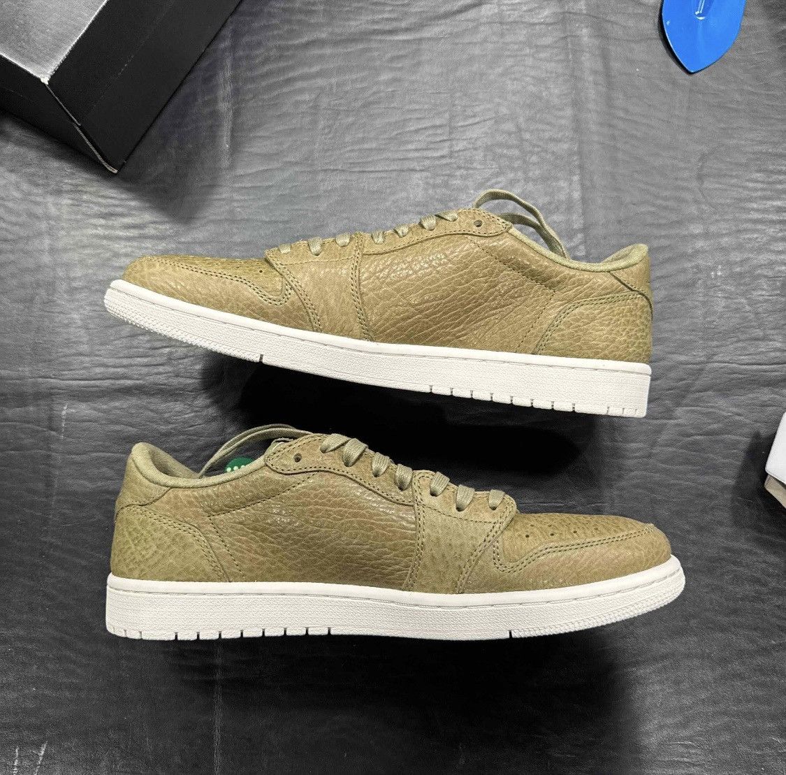 Jordan Brand Jordan 1 Low Swooshless Trooper NS Size 11.5 Size US 11.5 / EU 44-45 - 2 Thumbnail