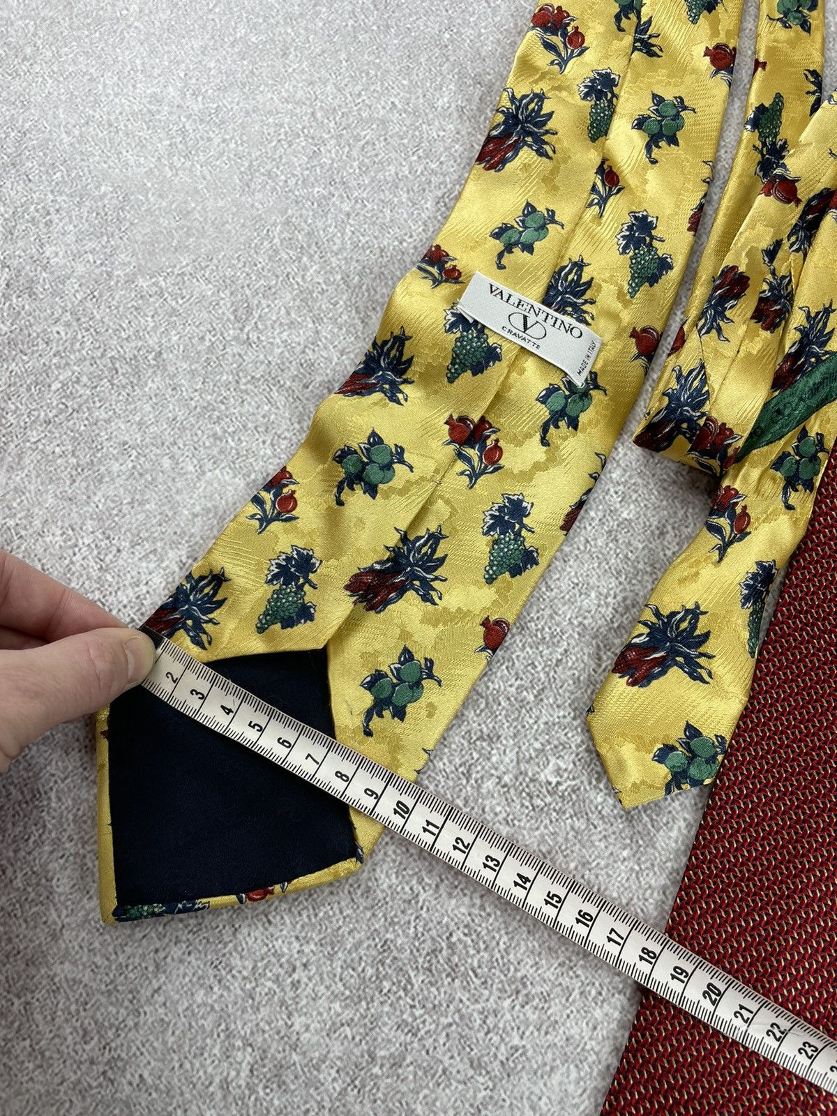 Valentino × Vintage Vintage Valentino Printed Silk Tie Size ONE SIZE - 12 Thumbnail