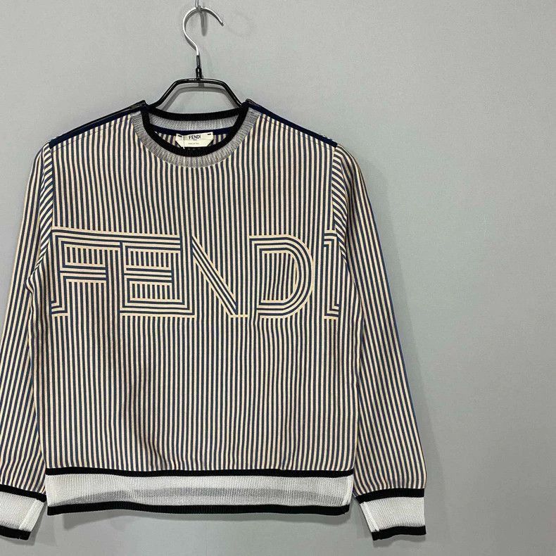 Fendi Fendi Striped Logo Sweatshirt in Beige Size S / US 4 / IT 40 - 2 Thumbnail