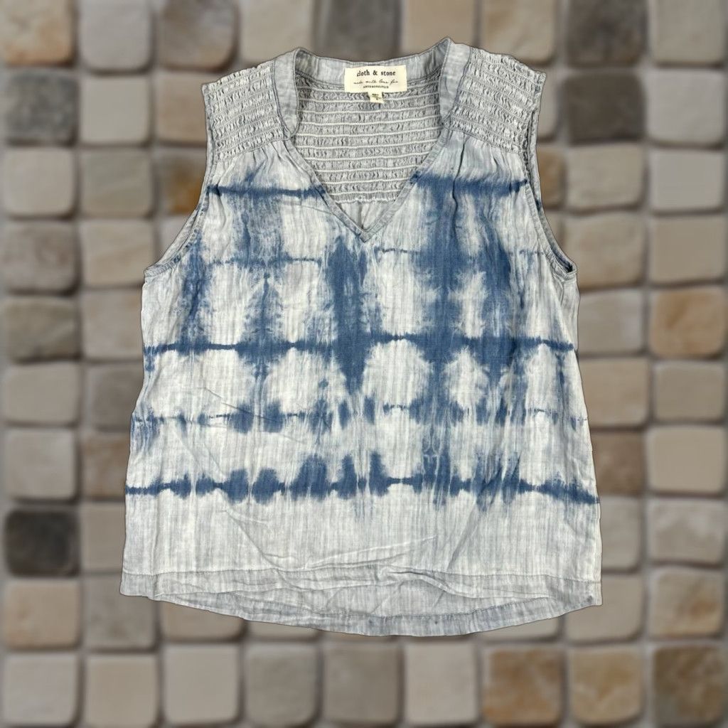 CLOT Cloth & Stone Shirt Womens Small Blue Tank Top V-Neck Sleeveless Tie Dye Pullover Casual Lightweight Knit Lyocell Regular S Blue 90s? Size S / US 4 / IT 40 - 1 Thumbnail