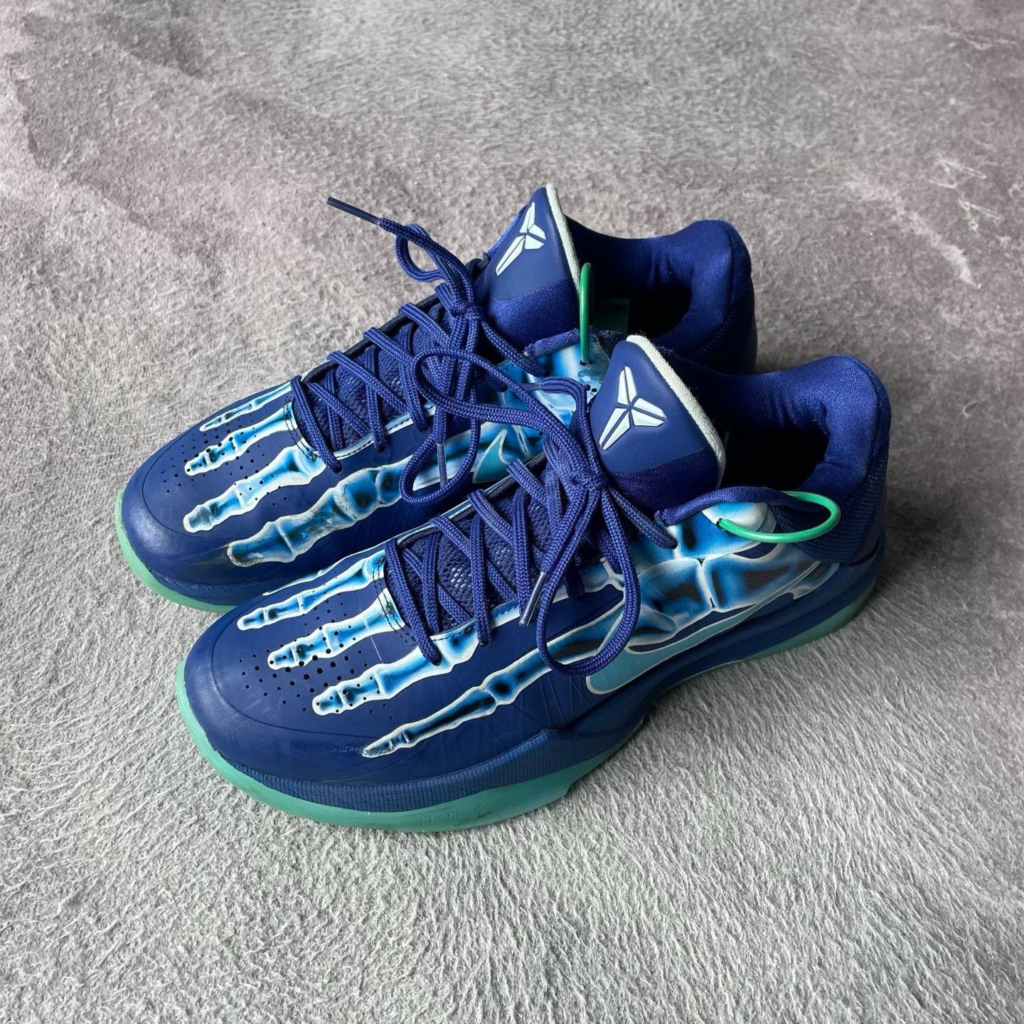 Nike Nike Blue Lowtop Sneakers 44 Men Size US 10.5 / EU 43-44 - 1 Thumbnail