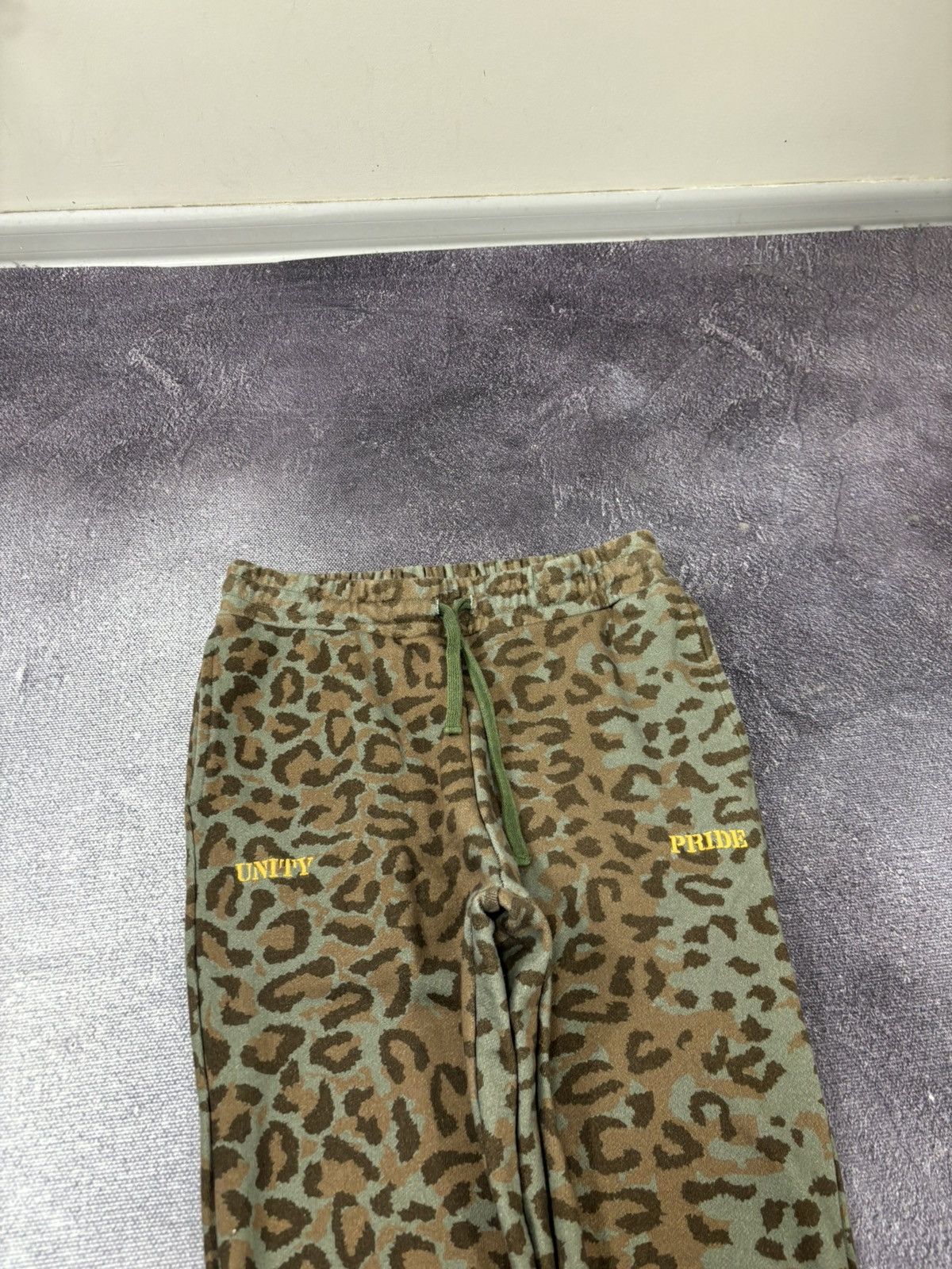 Nas Hstry By Nas X Coming 2 America Unity & Pride Sweatpants Size US 30 / EU 46 - 5 Thumbnail