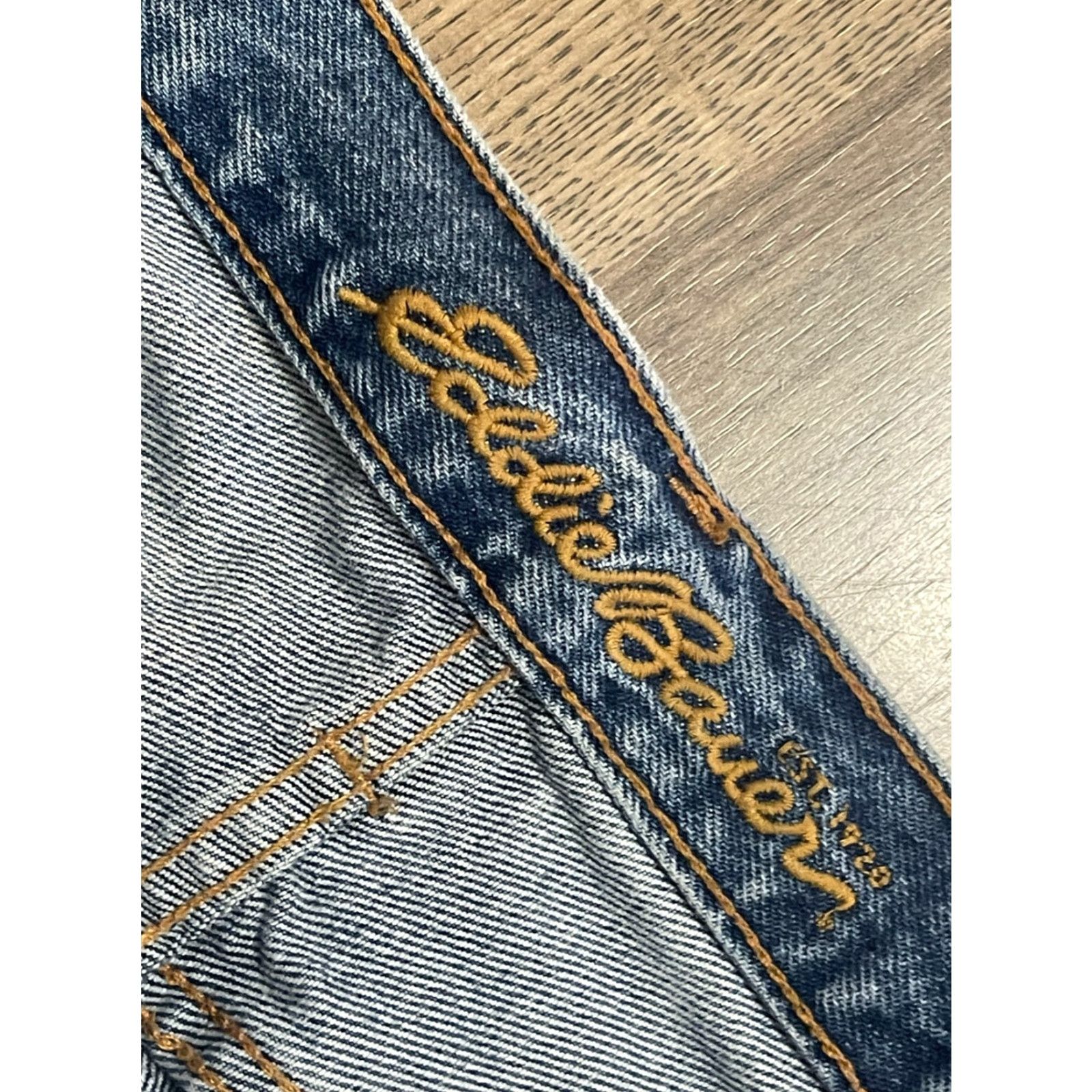 Eddie Bauer Eddie Bauer Jeans Men's 40x32 Blue Denim Classic Fit Straight Leg Size US 40 / EU 56 - 6 Thumbnail