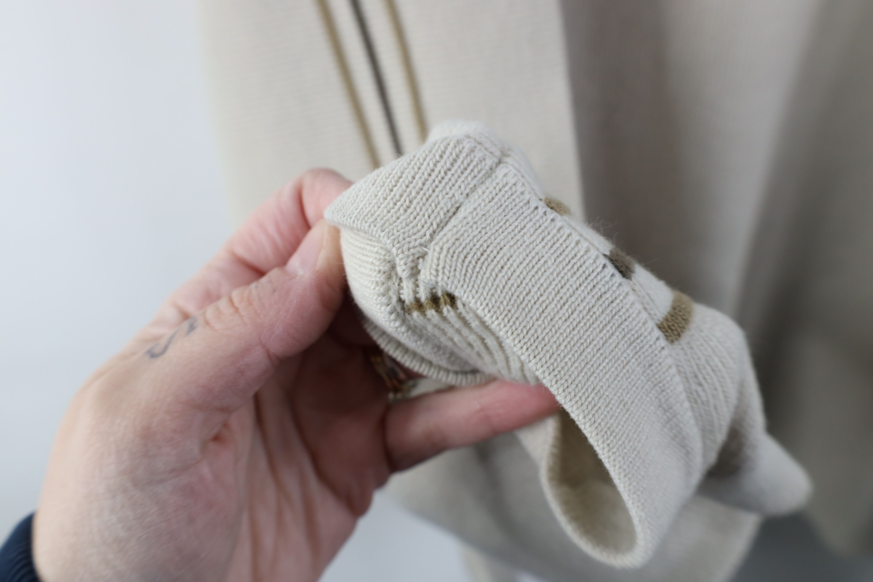 Vintage Vintage 90s Y2K Streetwear Knit Lightweight Sweater Beige Size US L / EU 52-54 / 3 - 6 Thumbnail