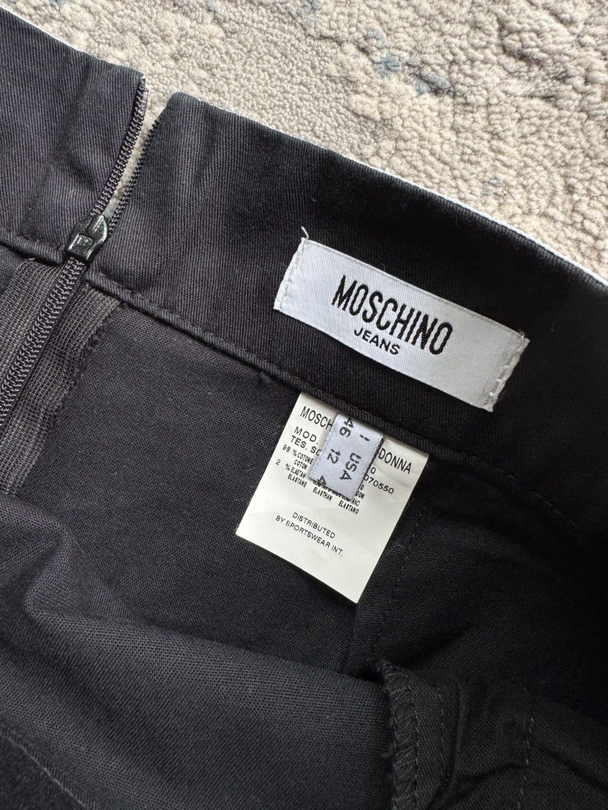 Moschino Moschino Vintage suit Blazer and Skirt Size 44 Size M / US 6-8 / IT 42-44 - 9 Thumbnail
