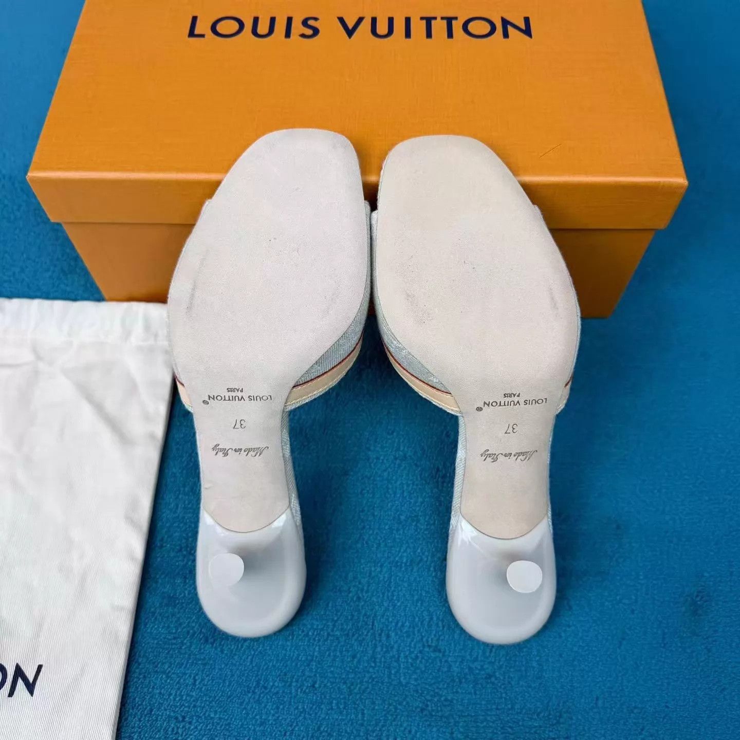 Louis Vuitton LV 6AM Leather Open Toe High Heel Slide Gray EU37 Size US 6.5 / IT 36.5 - 5 Thumbnail
