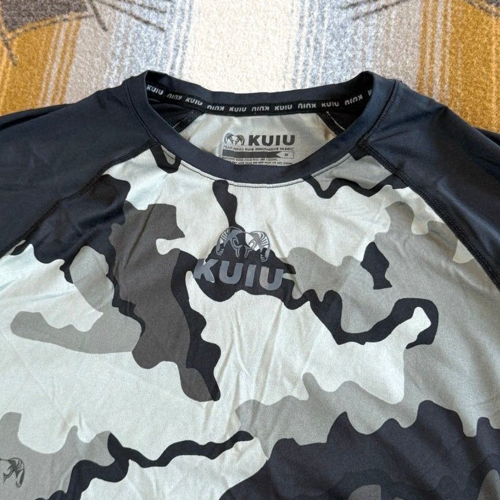 Vintage KUIU Shirt Camouflage Short Sleeve Men’s Medium Black Spandex Coolmax Wicking Hunting Short Sleeve Shirt Men’s Medium Size US M / EU 48-50 / 2 - 4 Thumbnail