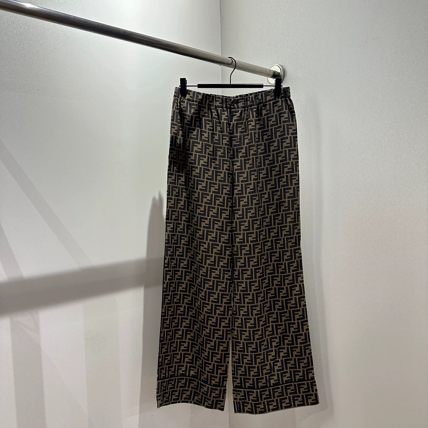 Fendi Fendi Silk T-Shirt it_38 Women Size XS / US 0-2 / IT 36-38 - 1 Thumbnail