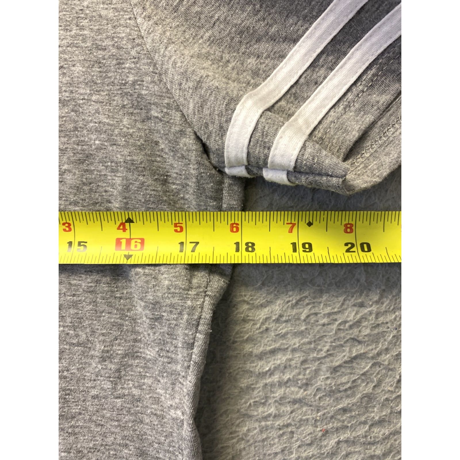 Jerzees Jerzees NFL LSU Tigers Women's T-Shirt M Gray Short Sleeve V-Neck Casual Graphic 2020s Size M / US 6-8 / IT 42-44 - 6 Thumbnail