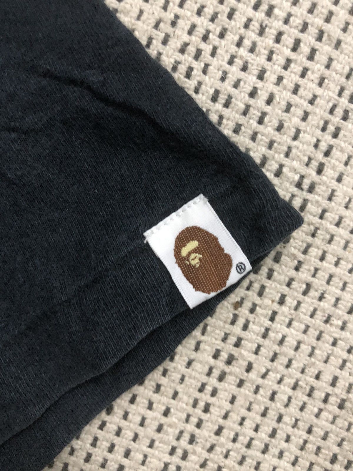 Bape ⚡️Bidding Offer Fast Sale⚡️Bape Big Head Camo Logo tee Size US XXL / EU 58 / 5 - 7 Thumbnail