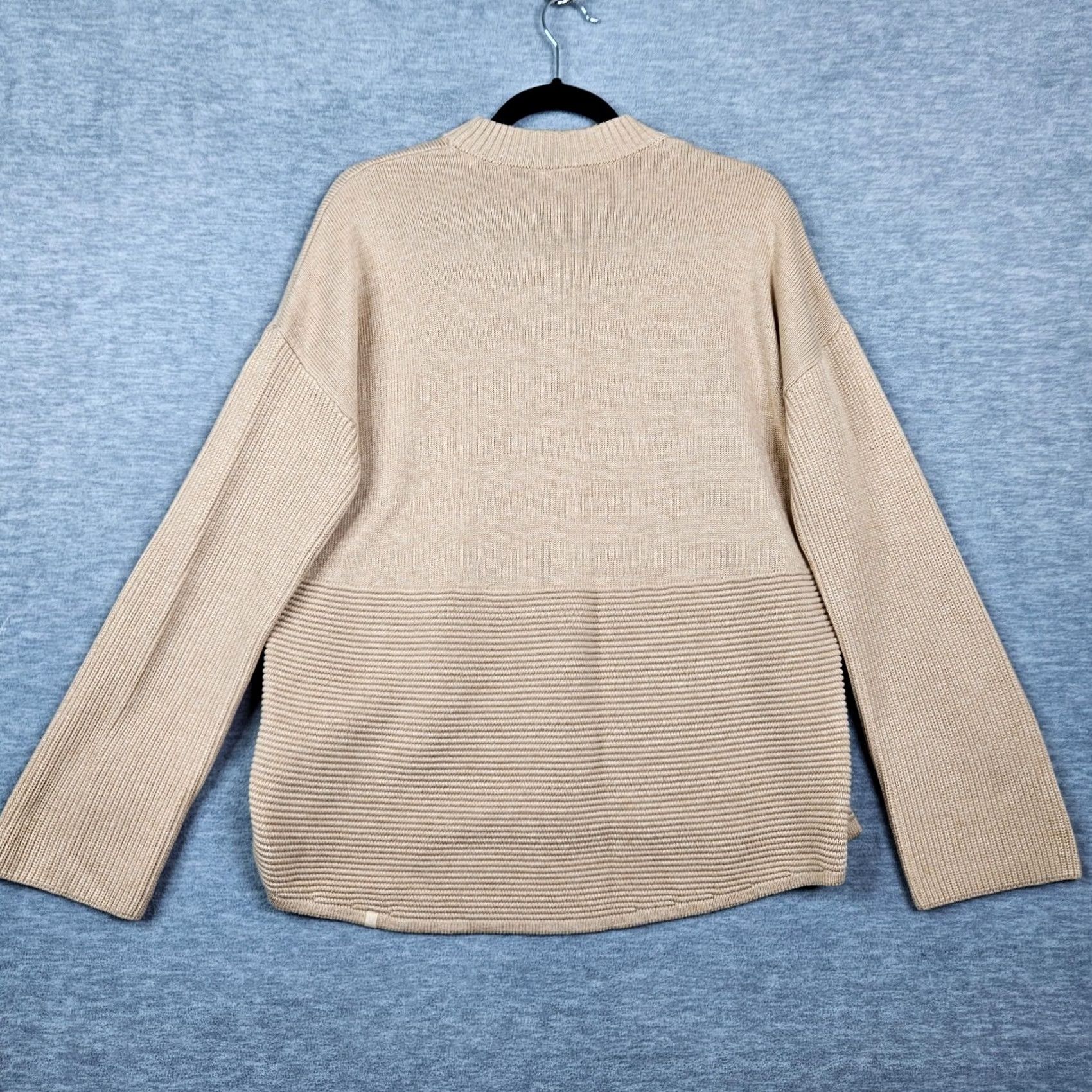 Lululemon Lululemon Women's Sweater Crew Neck Long Sleeve Tan Brown Cashmere Acrylic Nylon Viscose Knit Logo Size M/L Regular Pullover All Seasons Modern Casual Size M / US 6-8 / IT 42-44 - 2 Thumbnail