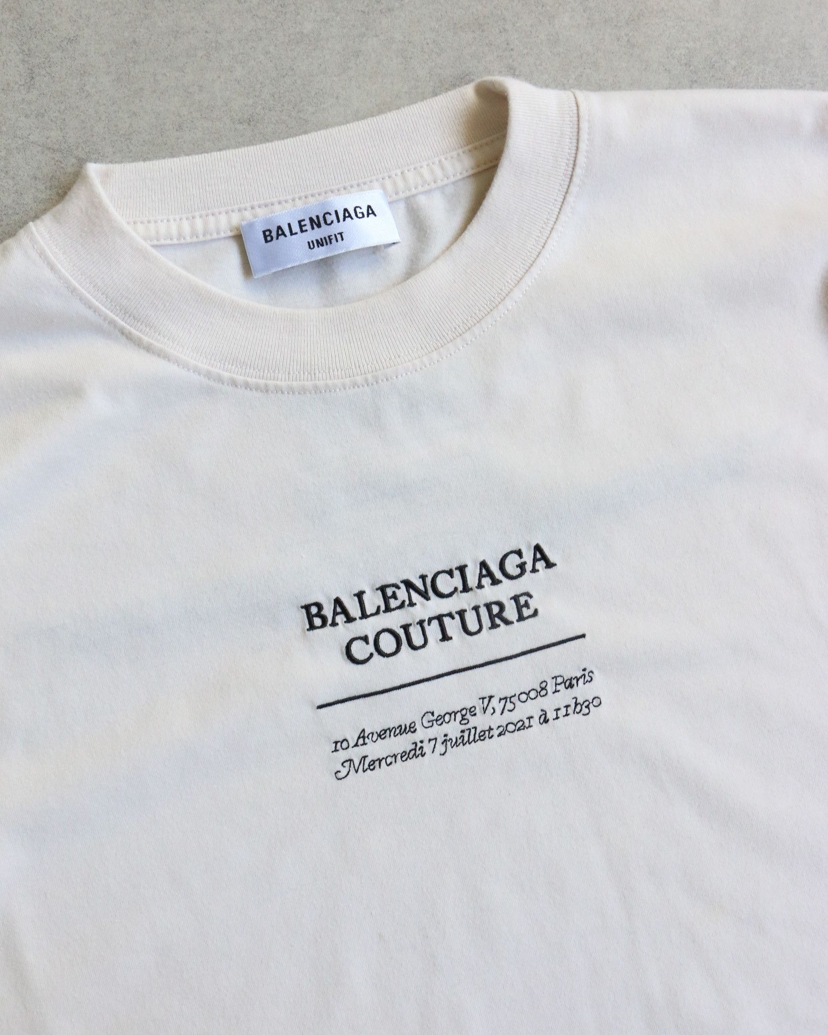 Balenciaga Balenciaga Couture Stitched Text Tee Beige Size US XS / EU 42 / 0 - 3 Thumbnail