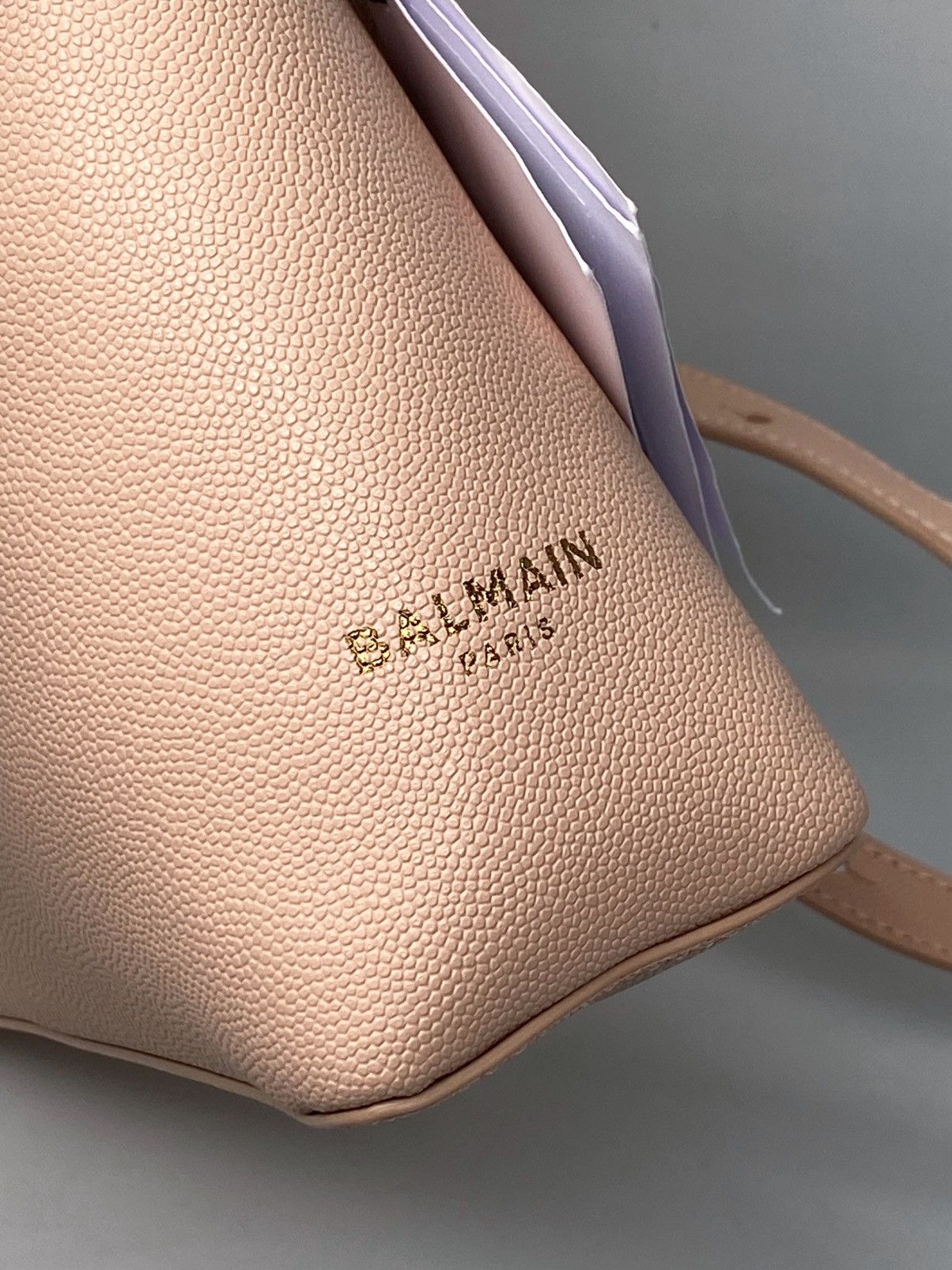 Balmain Balmain Embleme Shoulder Bag in Grained Calfskin Size ONE SIZE - 9 Thumbnail