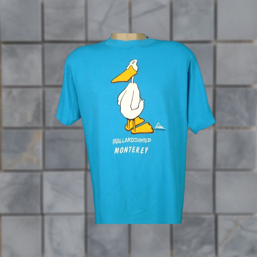 Vintage VINTAGE MALLARD-JUSTED DUCK MONTEREY CALIFORNIA CARTOON T-Shirt L 80s single stitch Men Size US L / EU 52-54 / 3 - 1 Thumbnail