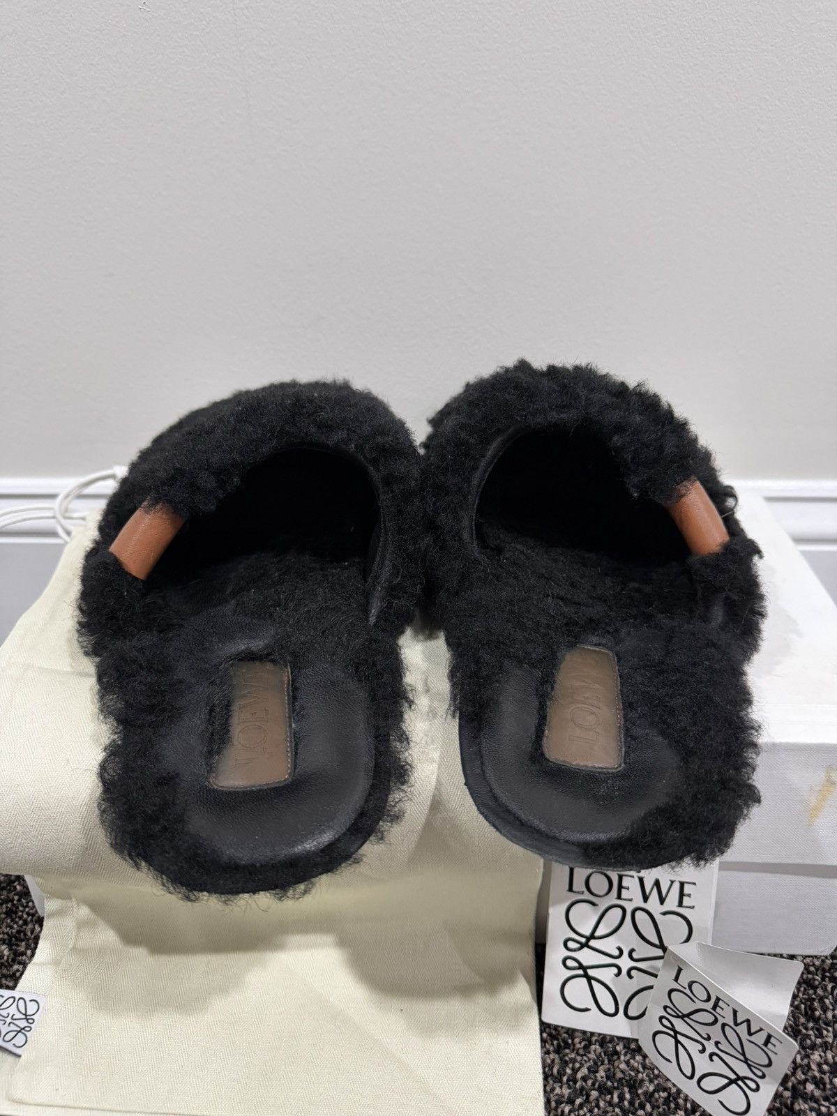 Loewe Loewe Shearling Black Wool Anagram Logo Slip On Slippers Size US 9 / EU 42 - 7 Thumbnail
