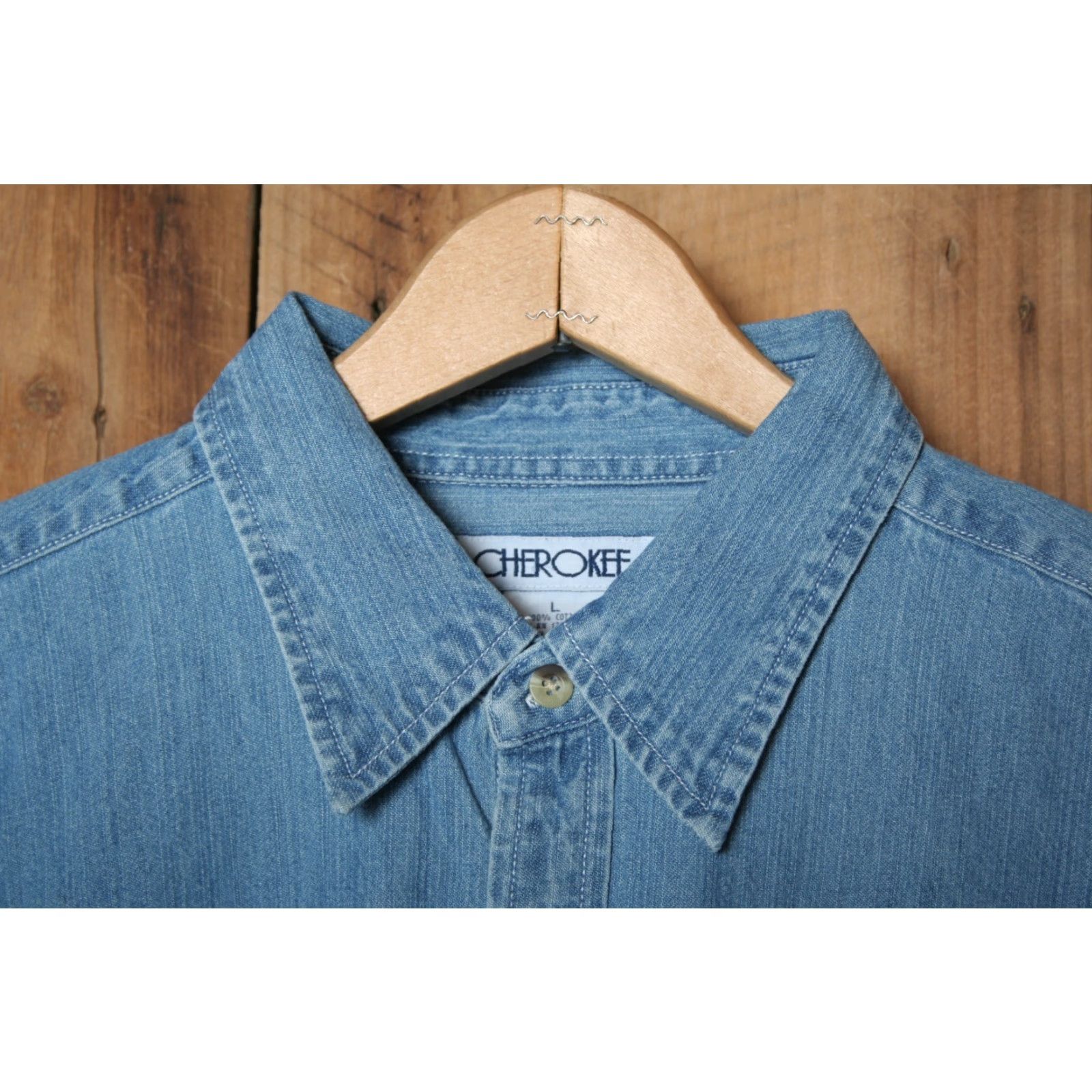 Cherokee VINTAGE Cherokee Denim Short Sleeve Button-Up Shirt L Blue 90s Mens Shirt Beige Tag Size Large Size US L / EU 52-54 / 3 - 2 Thumbnail