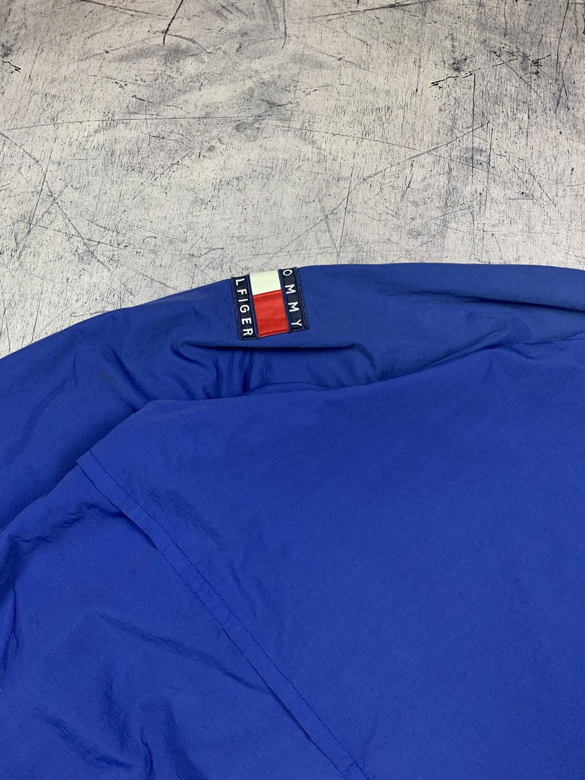 Tommy Hilfiger Vintage Tommy Hilfiger Sailing Jacket Nylon Blue Size M Zip Size US M / EU 48-50 / 2 - 8 Thumbnail