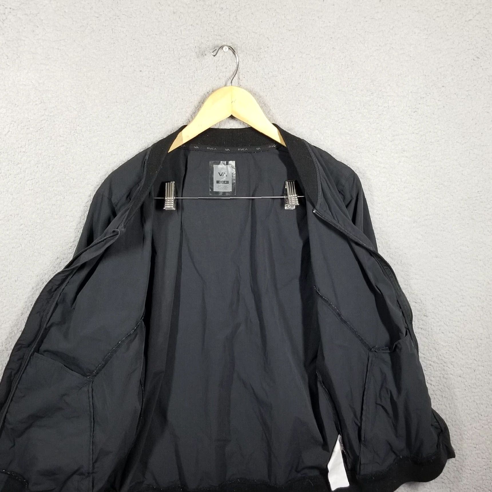 RVCA RVCA Men's SPORT BOMBER Jacket Medium Black Resin Skater Surf Surfing Size US M / EU 48-50 / 2 - 7 Thumbnail