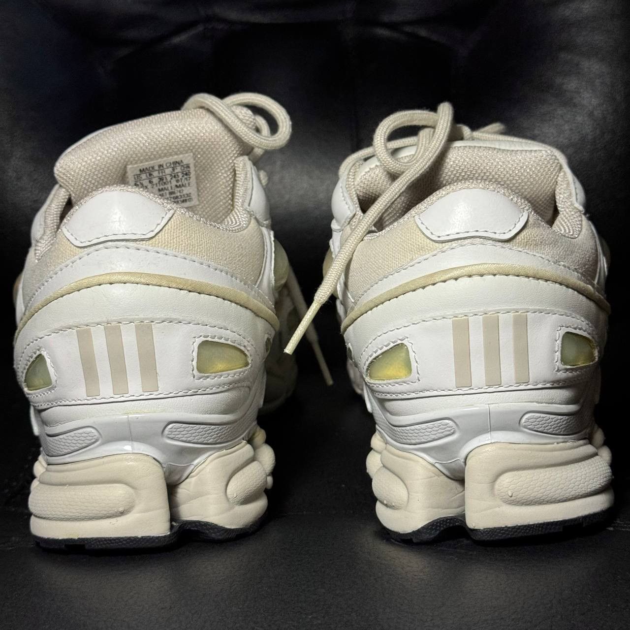Adidas × Raf Simons Adidas Raf Simons Ozweego Cream White Size US 6.5 / IT 36.5 - 2 Thumbnail