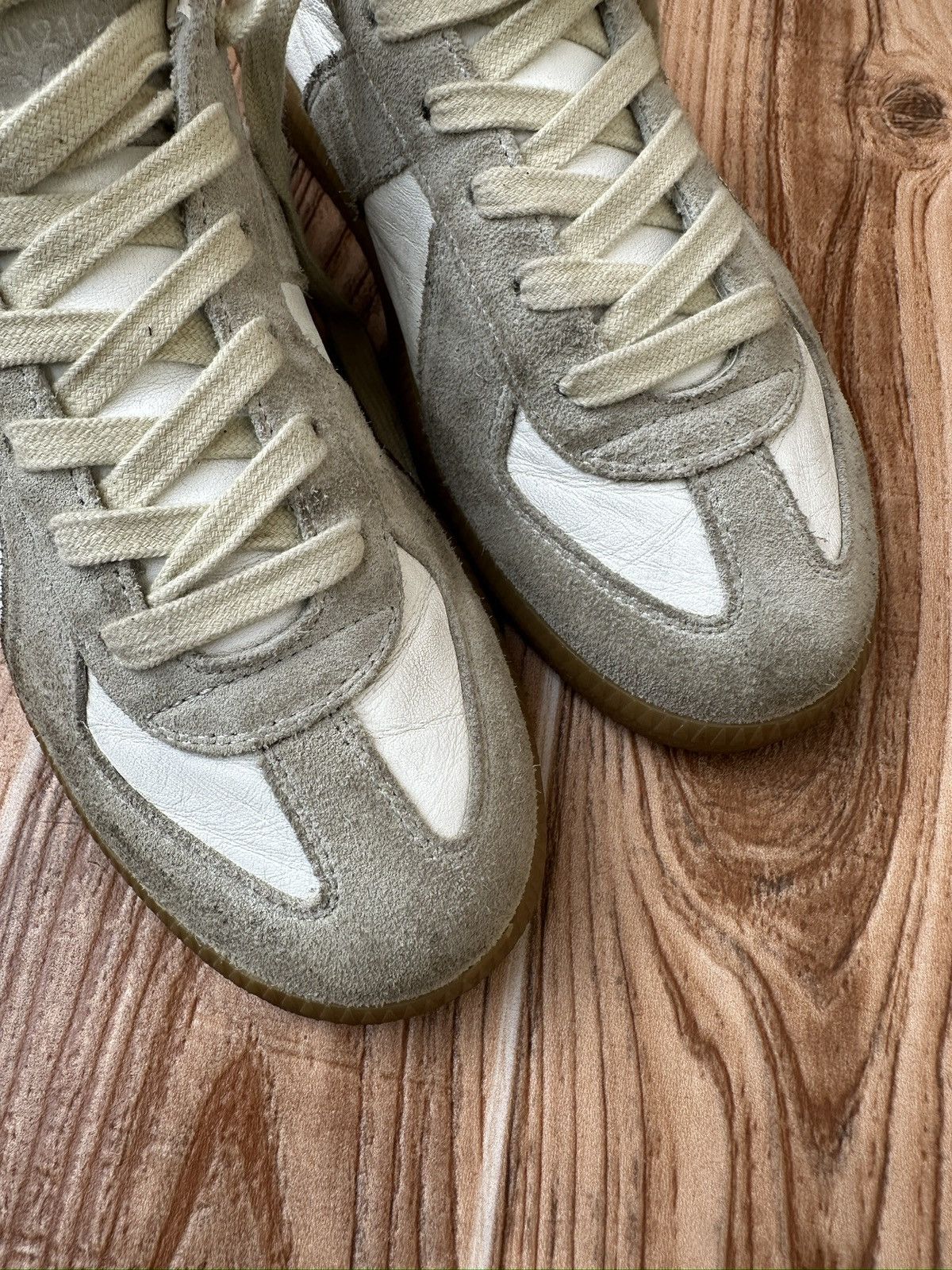 Maison Margiela Maison Martin Margiela Replica Gats White/gray Lowtops Size US 9 / IT 39 - 11 Thumbnail