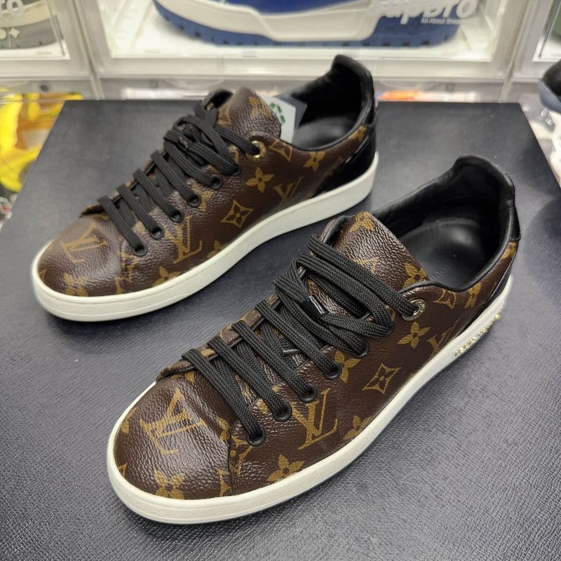 Louis Vuitton Louis Vuitton Casual Lace-Up Sneakers in Brown - Size US 7.5 / EU 40-41 - 1 Thumbnail