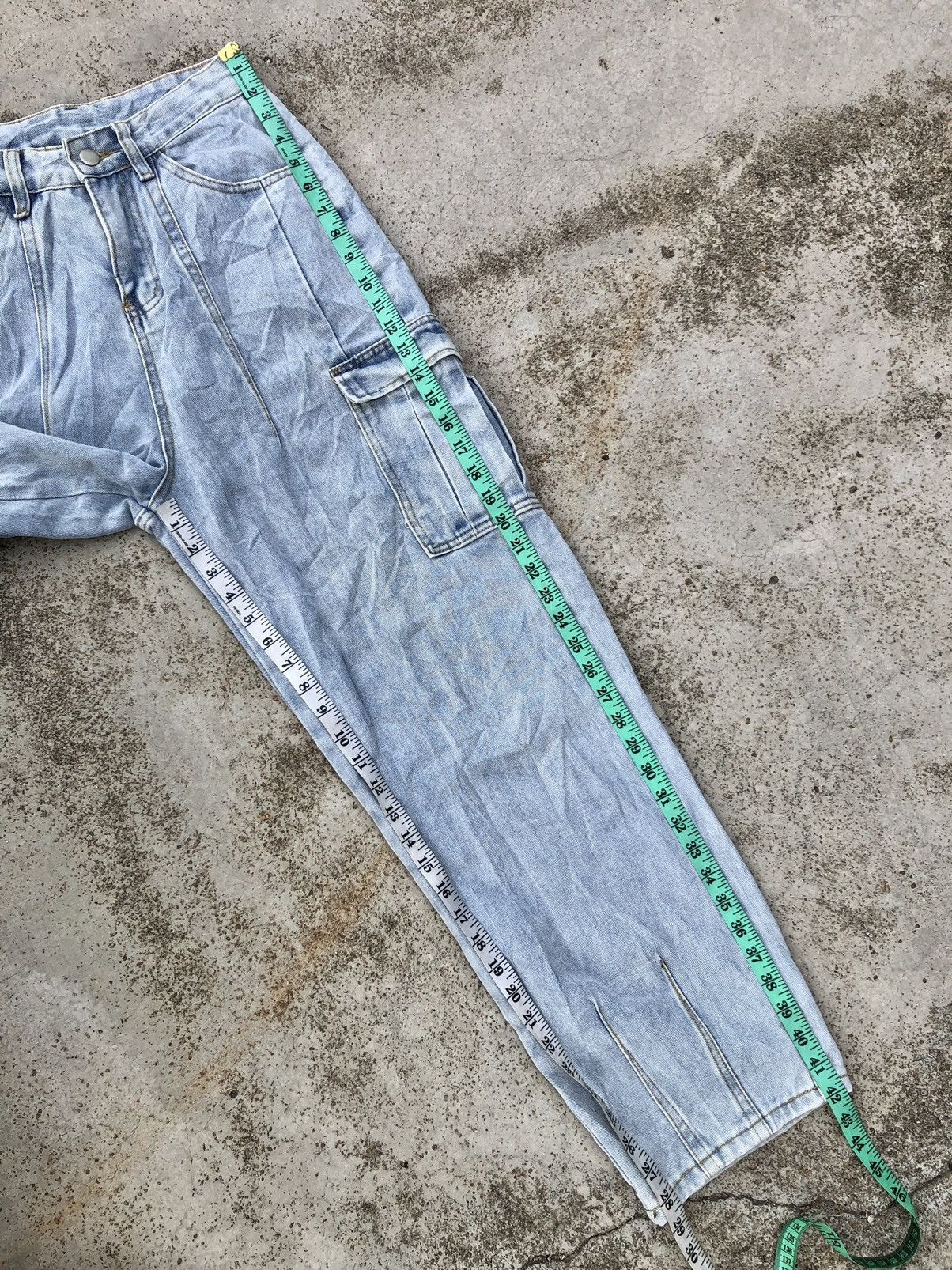 Hypebeast BAGGY⚡️⚡️LITE BLUE CARGO SIX POCKET JEANS Size US 28 / EU 44 - 10 Thumbnail