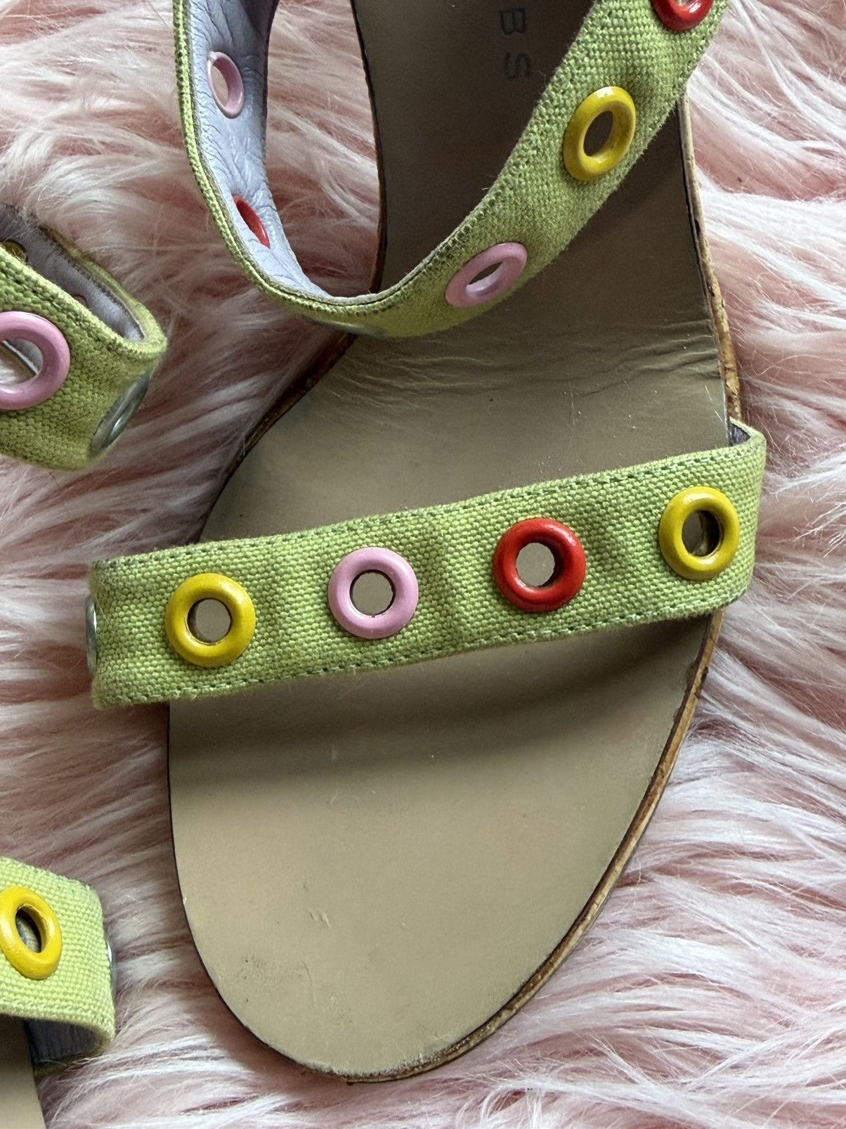 Marc Jacobs Vintage Marc Jacobs Lime Green Spring/ Summer Cork Heel Pump Size US 6.5 / IT 36.5 - 5 Thumbnail