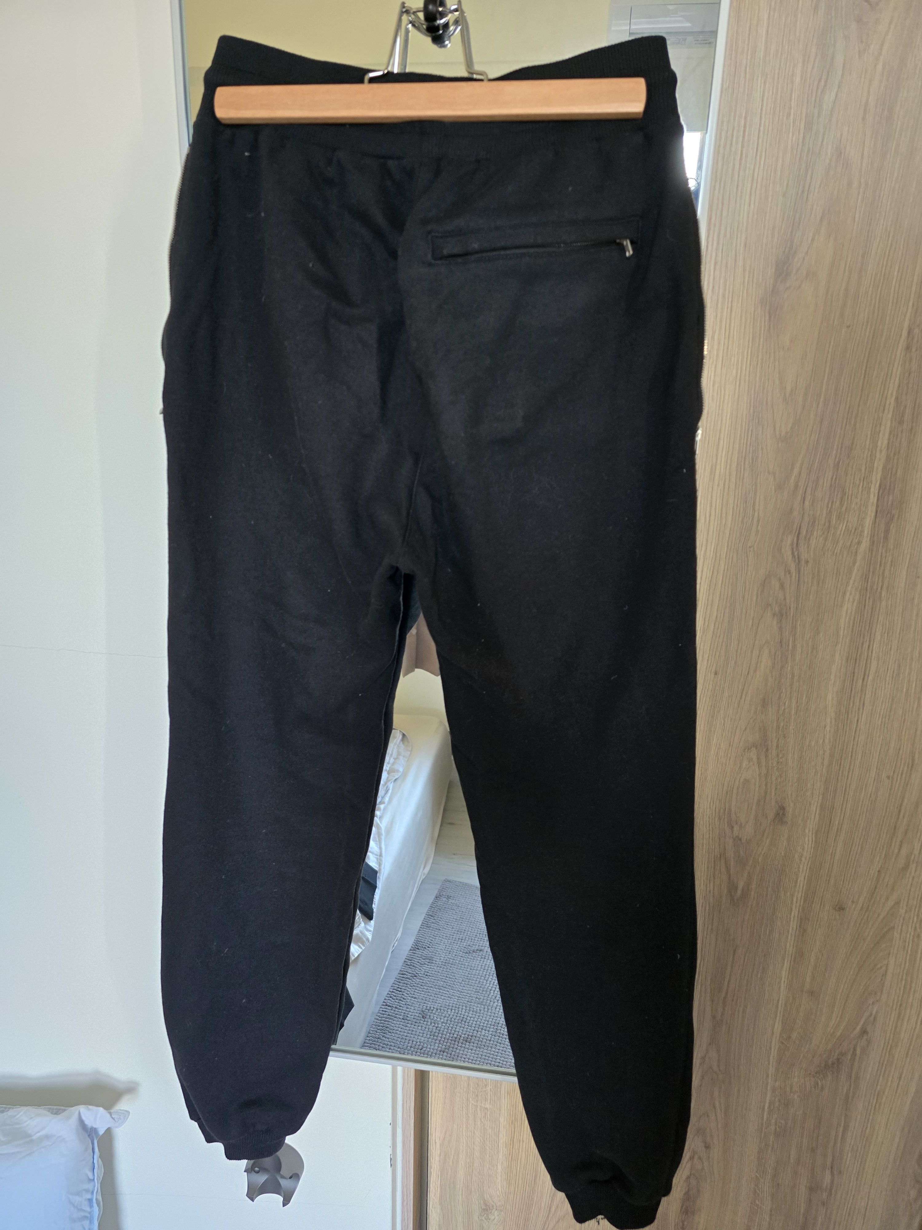 1017 ALYX 9SM 1017 ALYX 9SM sweatpants xs Size US 30 / EU 46 - 3 Thumbnail