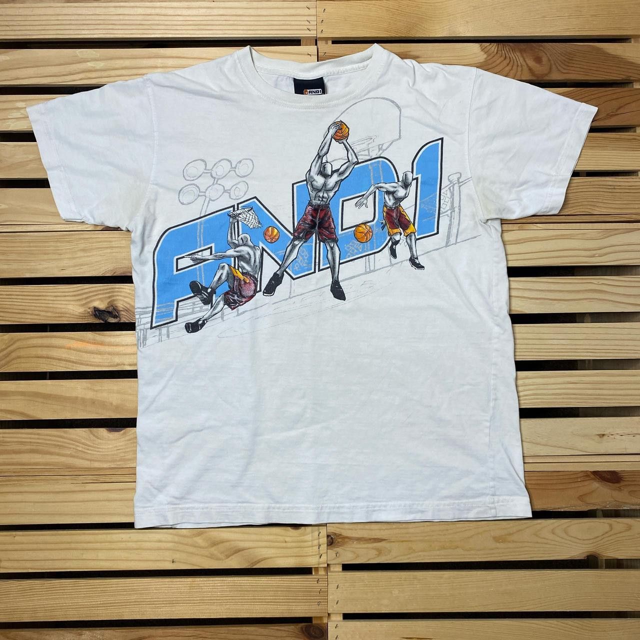 Other Vintage AND1 White Basketball Tee Size Medium Size US M / EU 48-50 / 2 - 1 Thumbnail