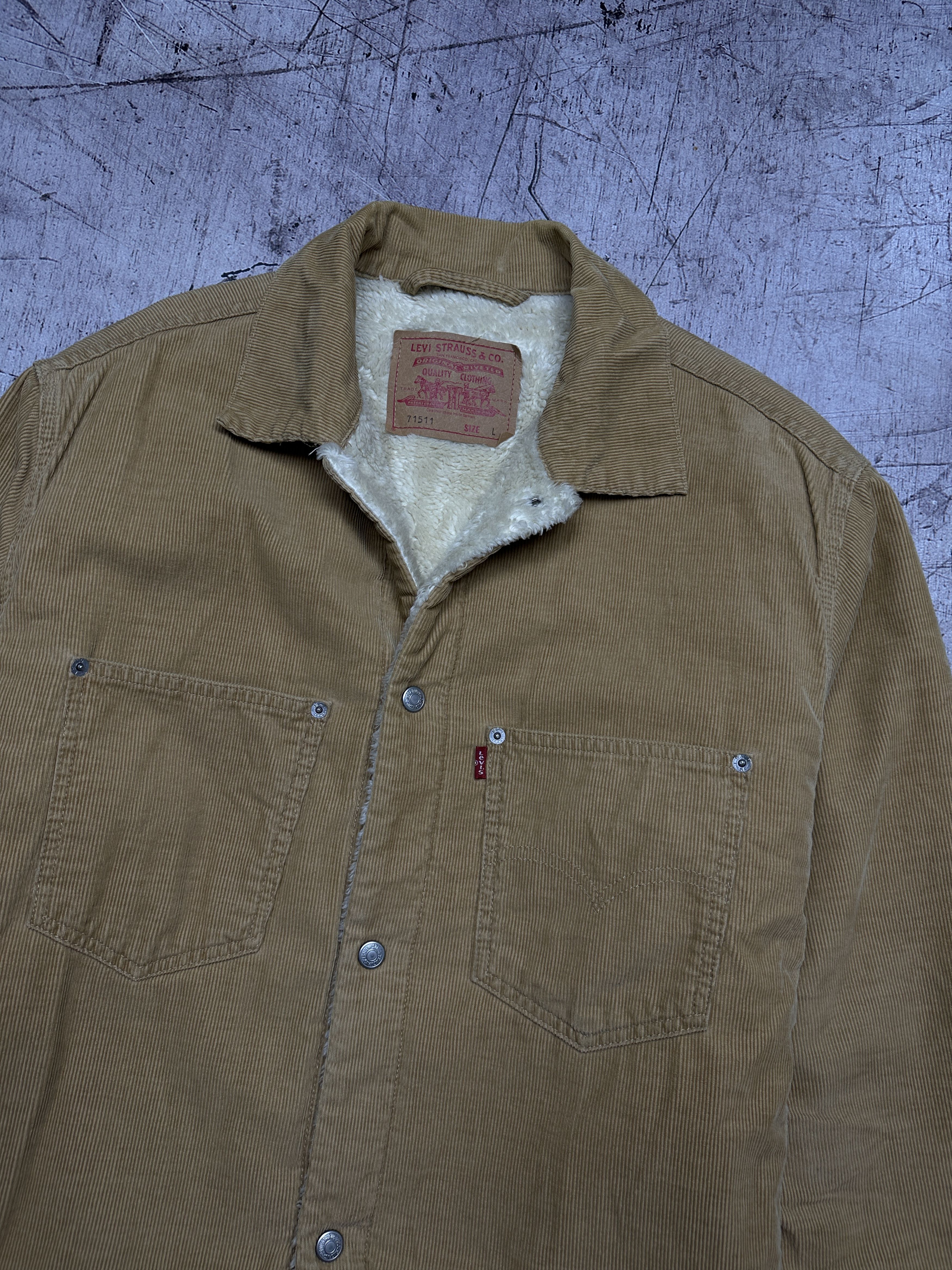 Other Levi's Vintage Mens Corduroy Denim Sherpa Jacket Size US L / EU 52-54 / 3 - 2 Thumbnail