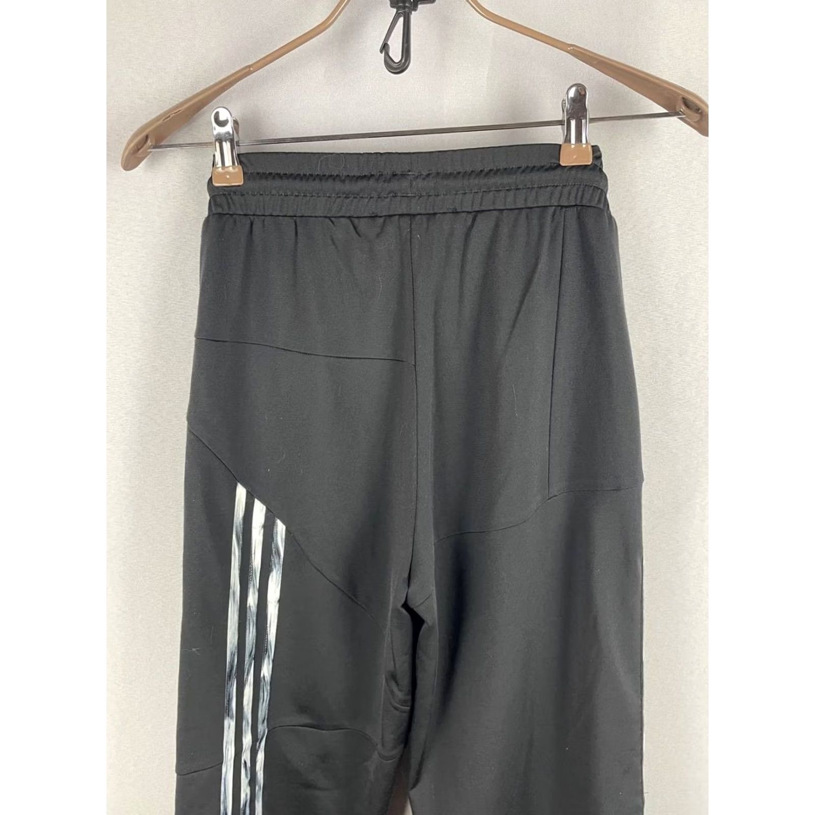 Adidas Adidas Pants Women XS Black Sweatpants Regular Inseam 30" Elastic Waist Breathable Gym & Training 90s Modern Size 26" / US 2 / IT 38 - 6 Thumbnail