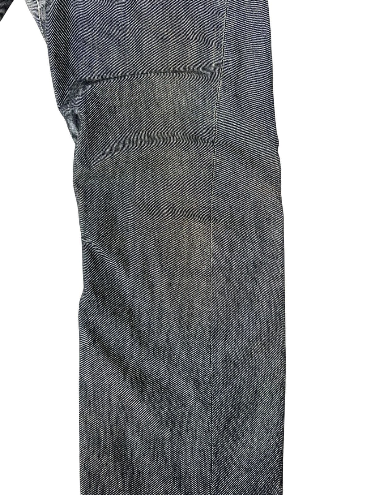 Levi's Dirty Mud Stains Denim Vintage 2000 Levi’s Engineered Jeans Size US 31 - 12 Thumbnail