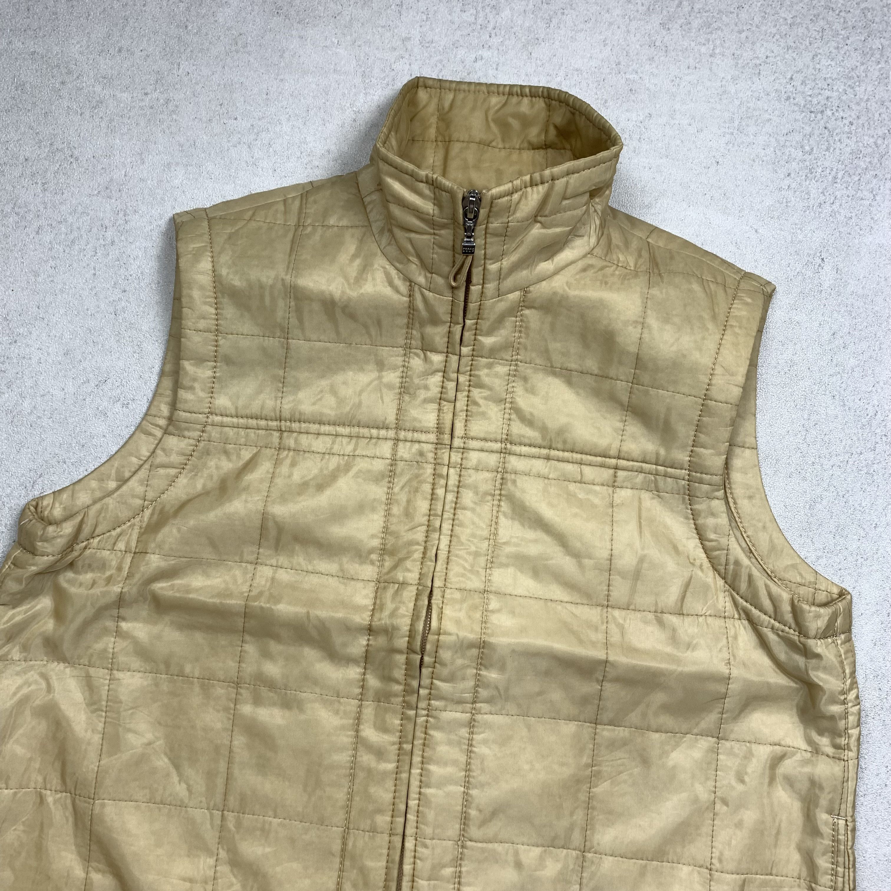 Gianfranco Ferre Gianfranco Ferre Vest Golf Size US S / EU 44-46 / 1 - 3 Thumbnail