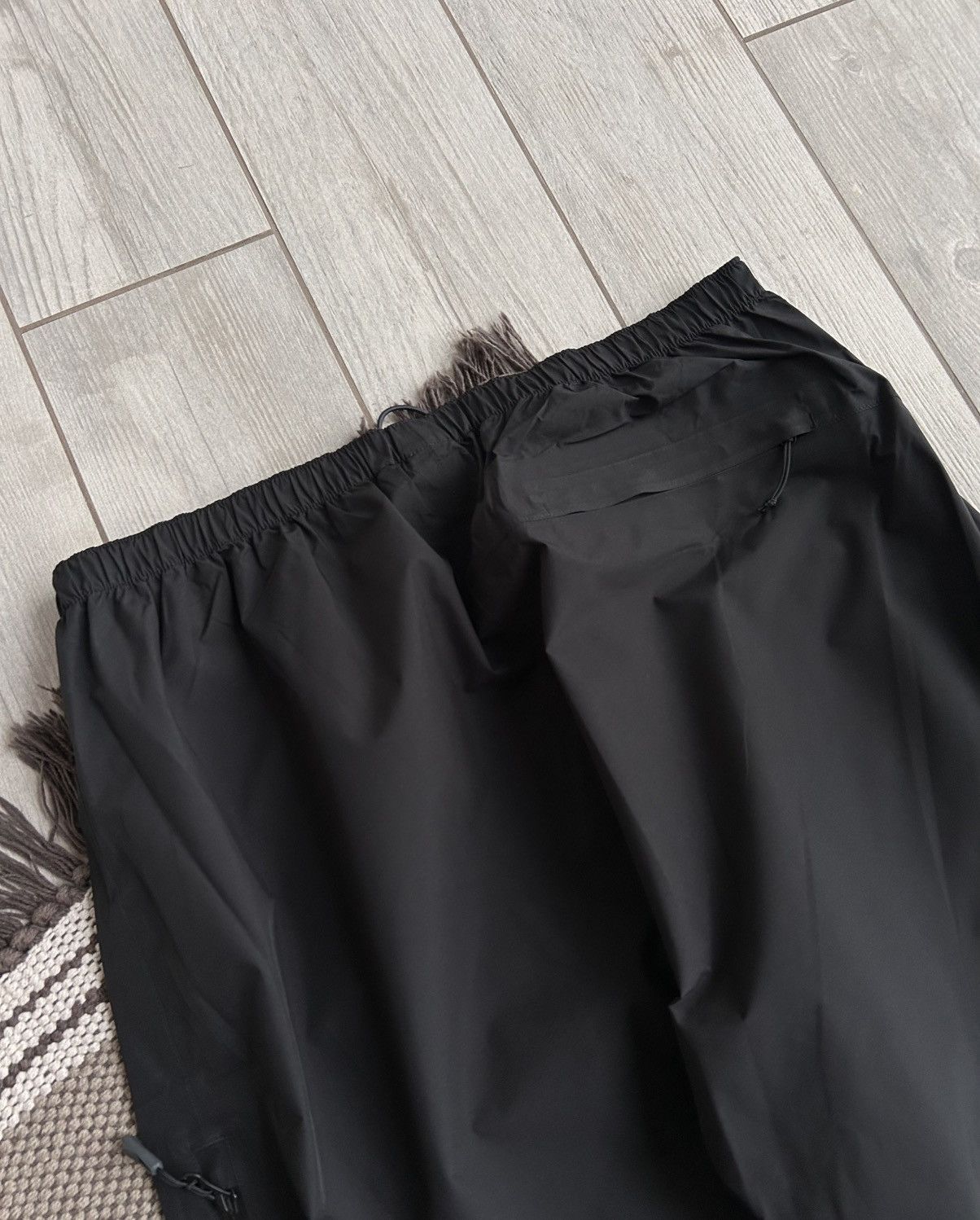 Goretex × Outdoor Research Outdoor Research Gore-tex Pants Gorpcore Hiking Techwear Size US 34 / EU 50 - 19 Thumbnail