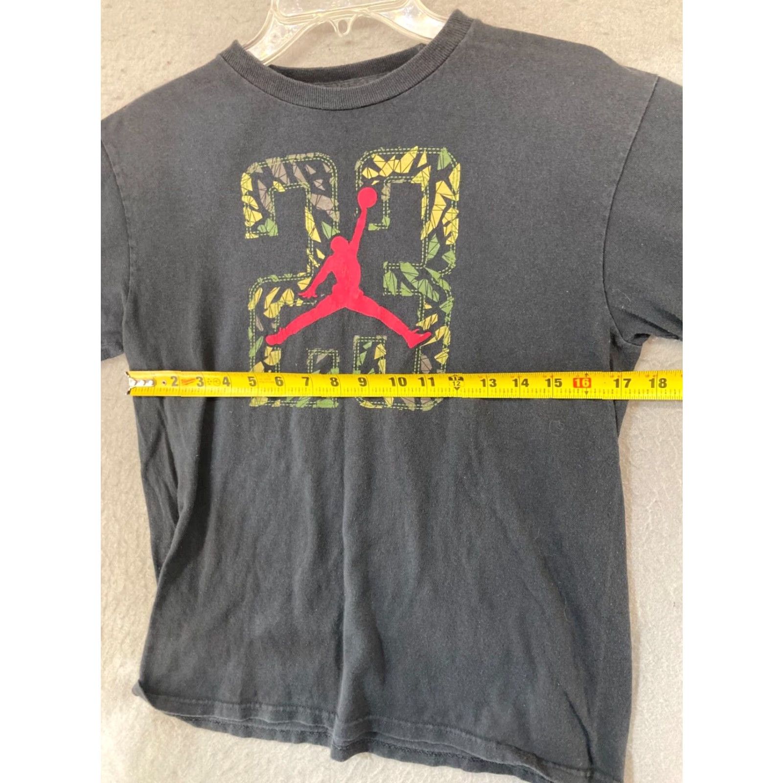 Nike Nike Air Jordan TShirt Mens Athletic Medium Black 23 Basketball Classic Retro Sports Shirt Mens Black 90s Size US M / EU 48-50 / 2 - 2 Thumbnail