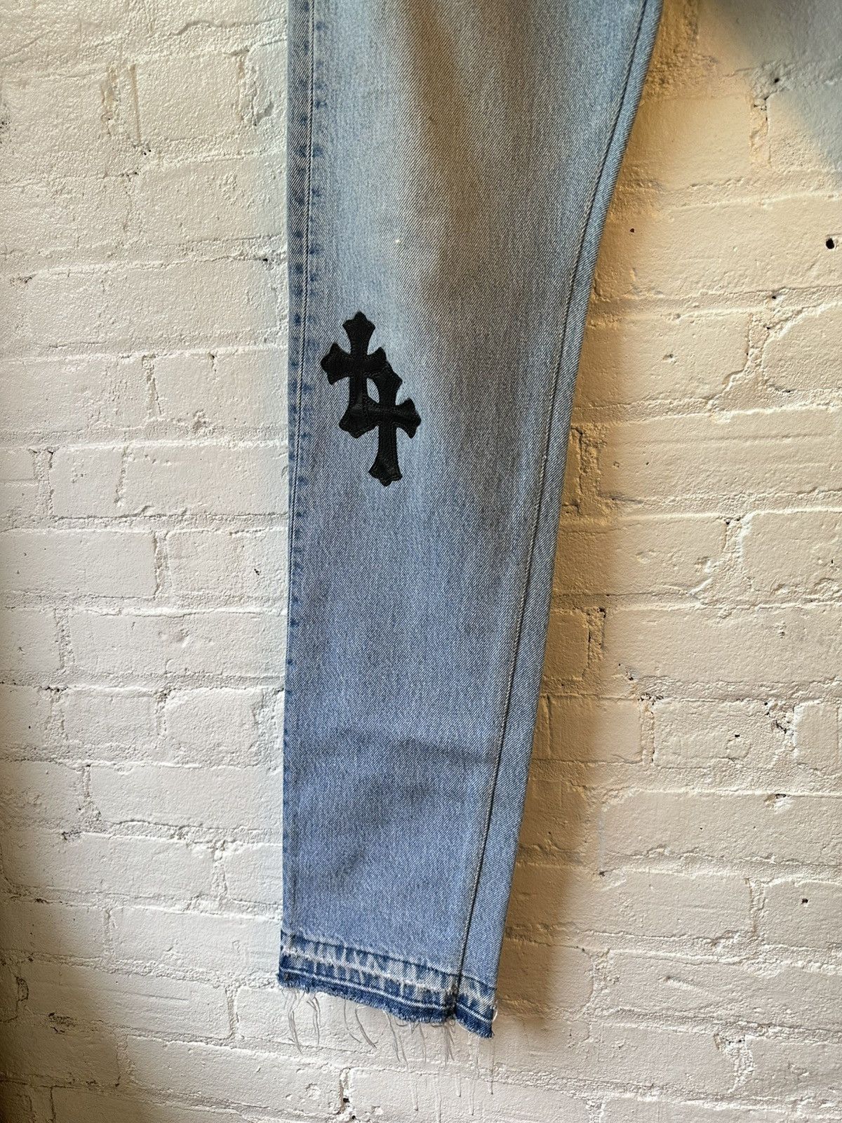 Chrome Hearts CHROME HEARTS LEVIS CROSS PATCH DENIM SZ33 Size US 33 - 4 Thumbnail