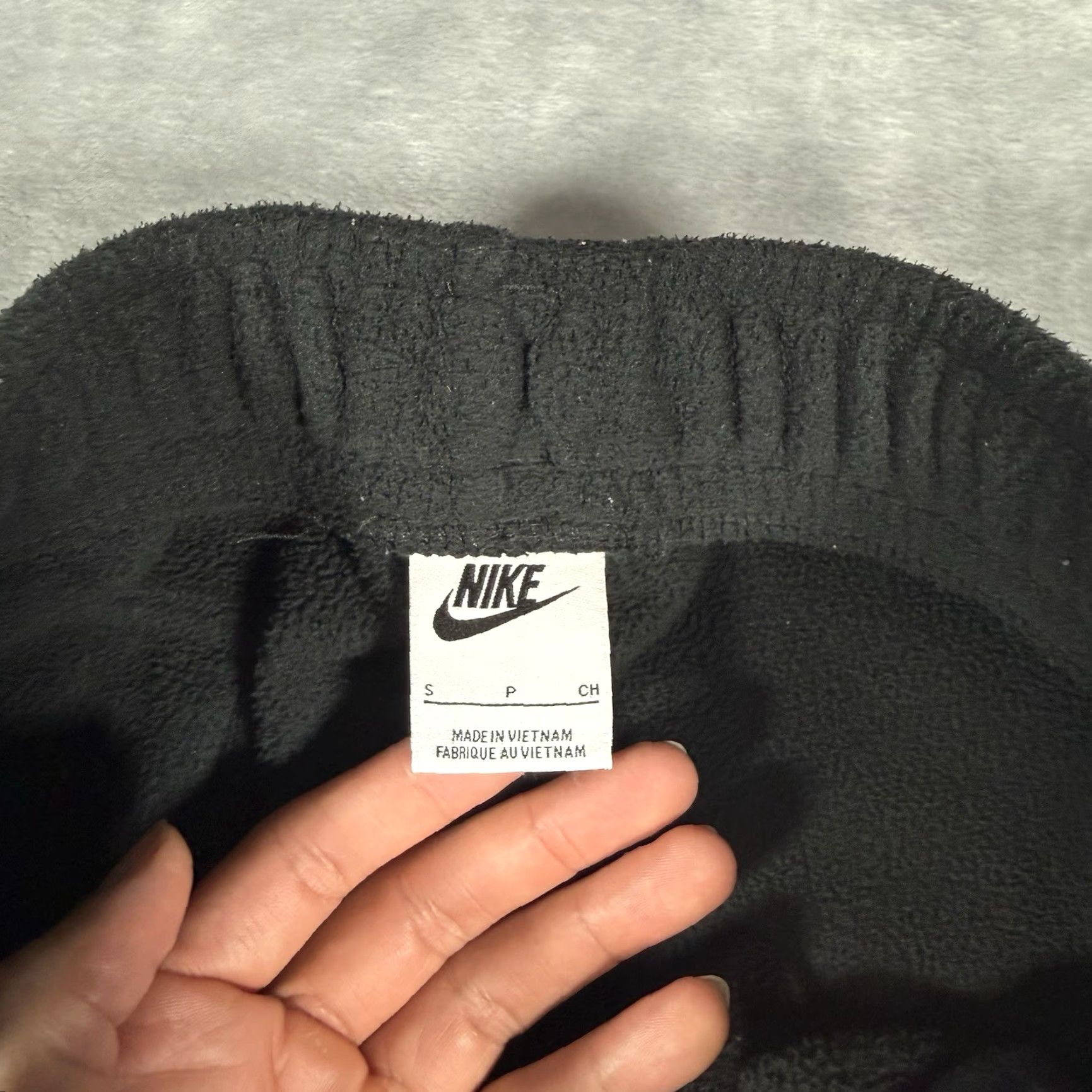 Nike Nike Sportswear Essential Fleece Jogger Pants Mens S 27” Tapered Fit Black Faded 27 Inseam Size US 29 - 4 Thumbnail