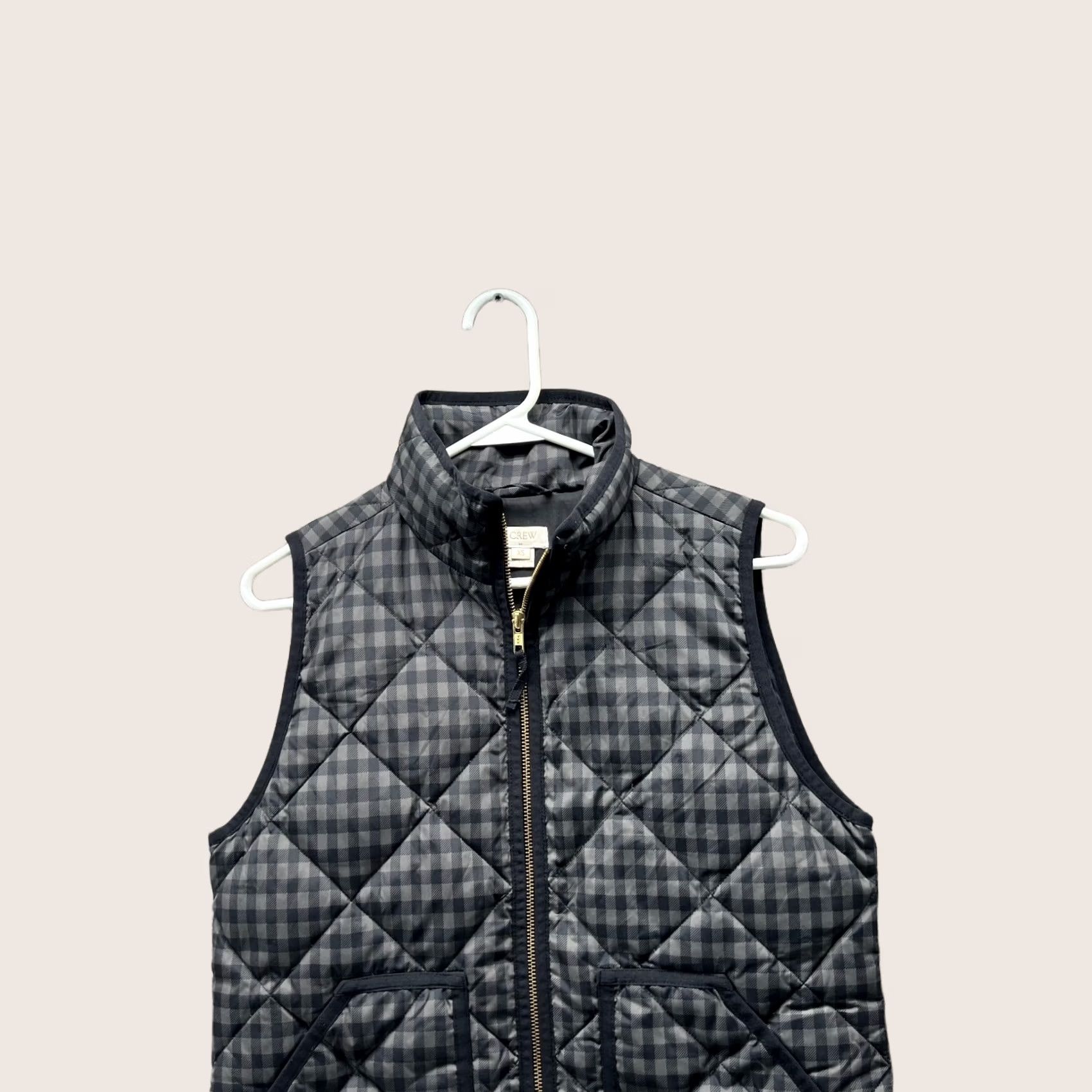 J.Crew VINTAGE J.CREW Vest Women XS Black Full Zip Puffer Sleeveless Jacket Quilted Check Gold Size XS / US 0-2 / IT 36-38 - 1 Thumbnail